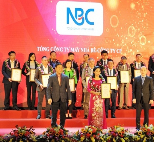 May Nhà Bè được vinh danh Top 500 doanh nghiệp lớn nhất Việt Nam