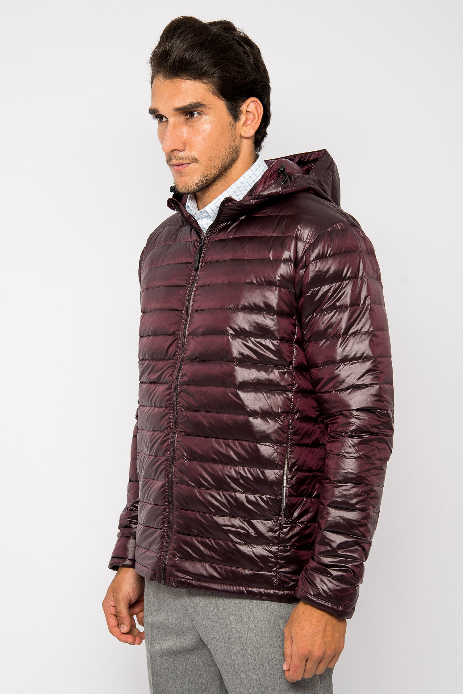 Áo Jacket Lông Vũ Màu Đỏ Đô Đậm