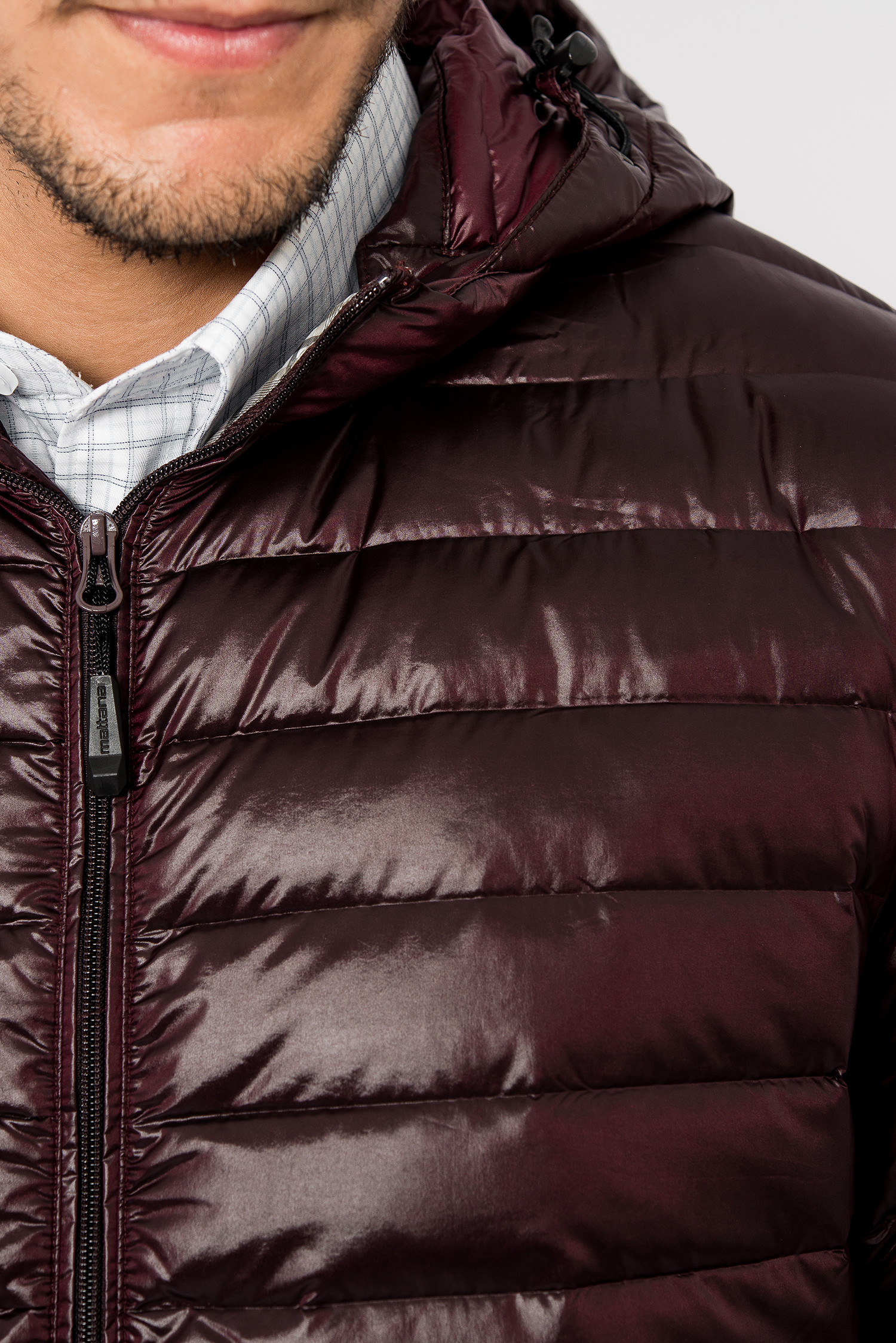 Áo Jacket Lông Vũ Màu Đỏ Đô Đậm