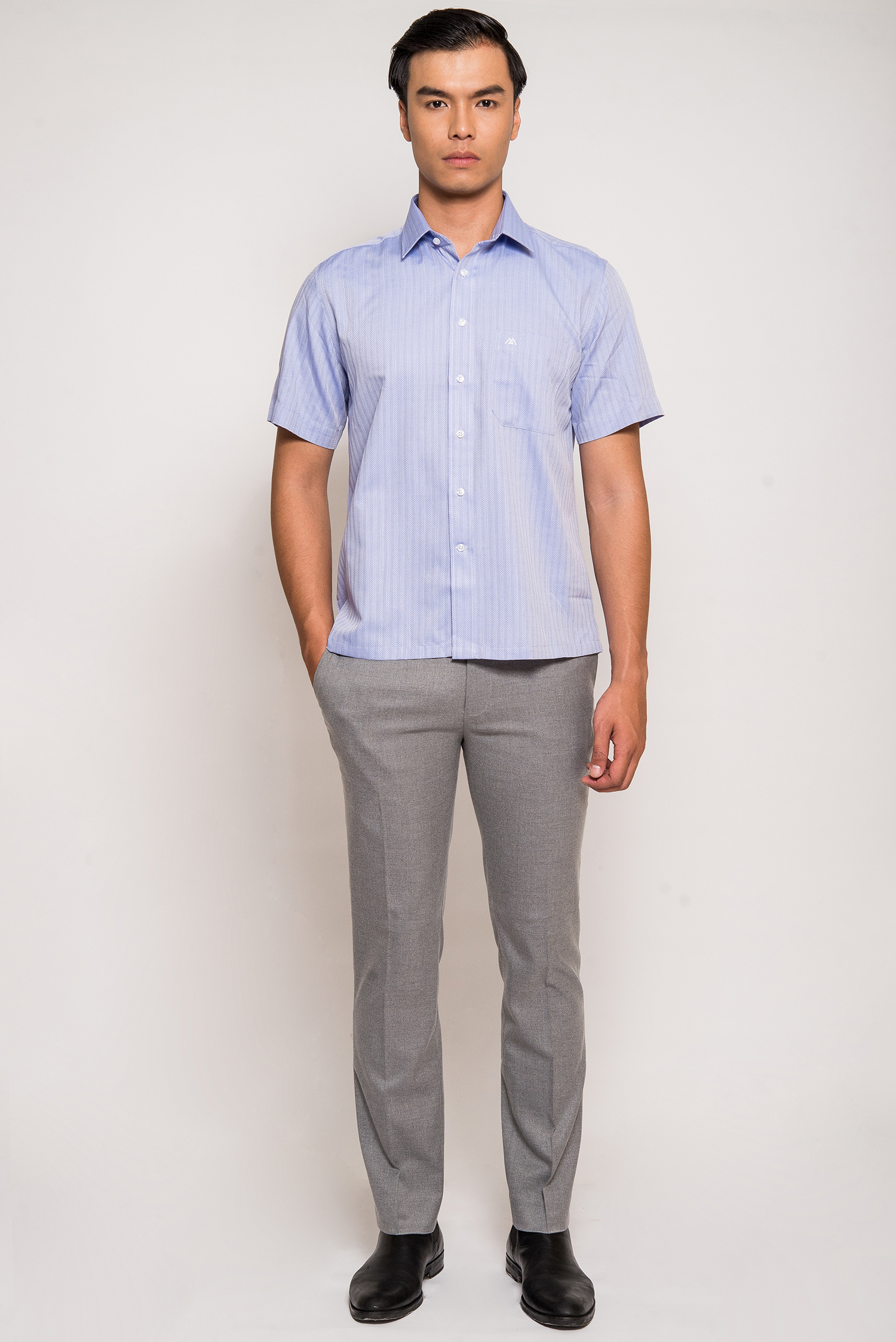 Sơ Mi Xanh Dương Nhạt Sọc Casual Vạt Ngang - HẾT HÀNG