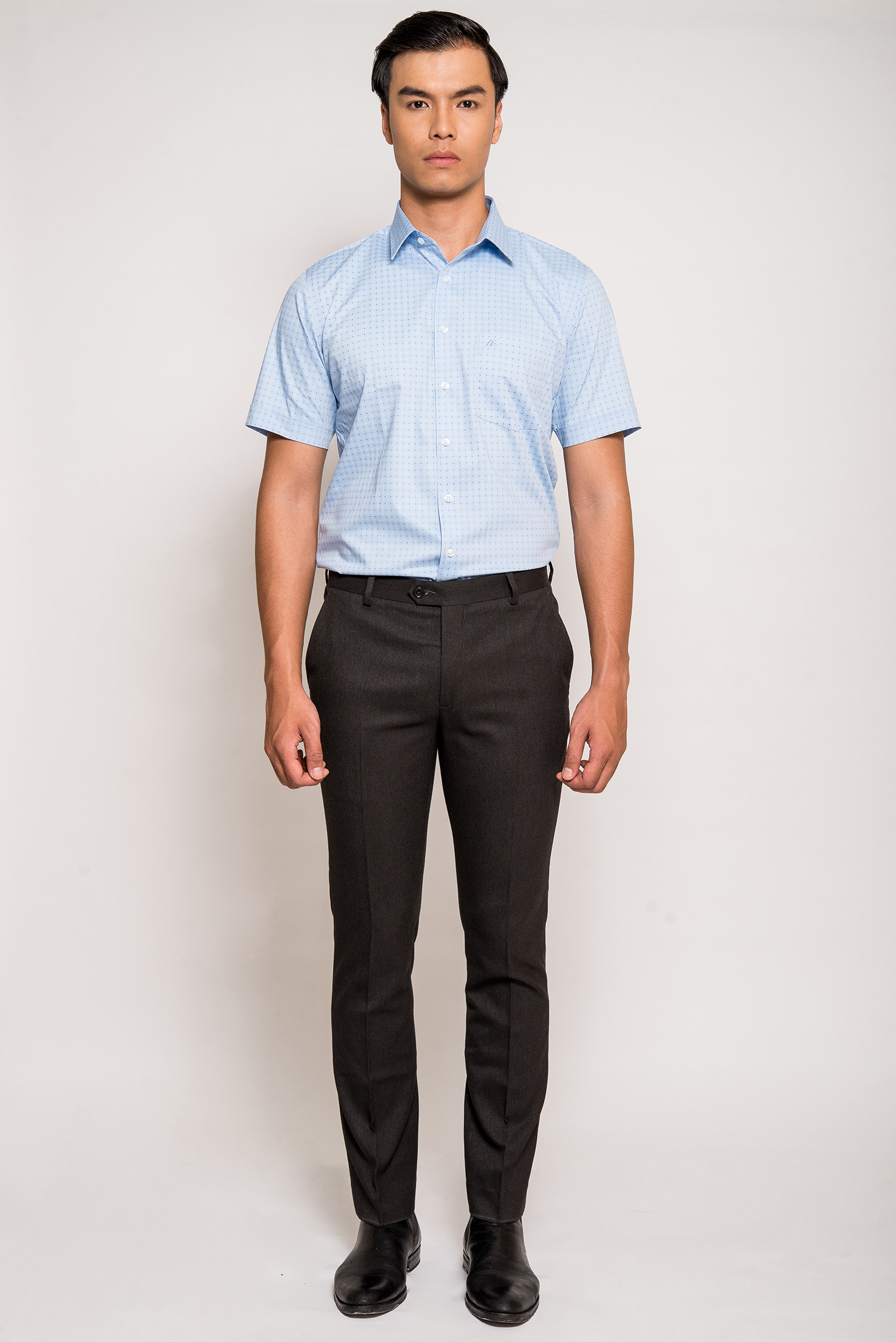Sơ mi Nam Slimfit Ngắn tay - Xanh nhạt chấm bi - HẾT HÀNG
