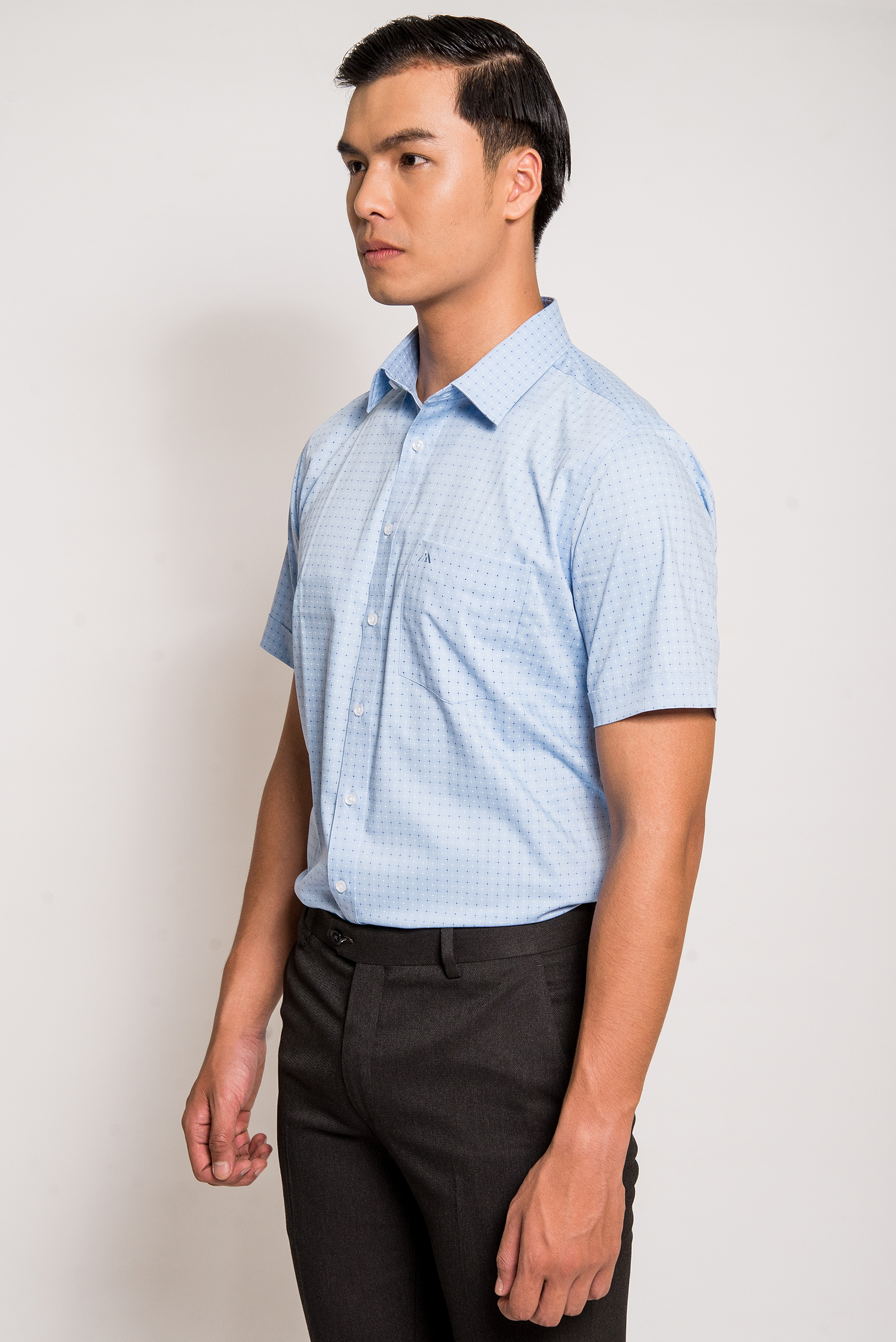 Sơ mi Nam Slimfit Ngắn tay - Xanh nhạt chấm bi - HẾT HÀNG