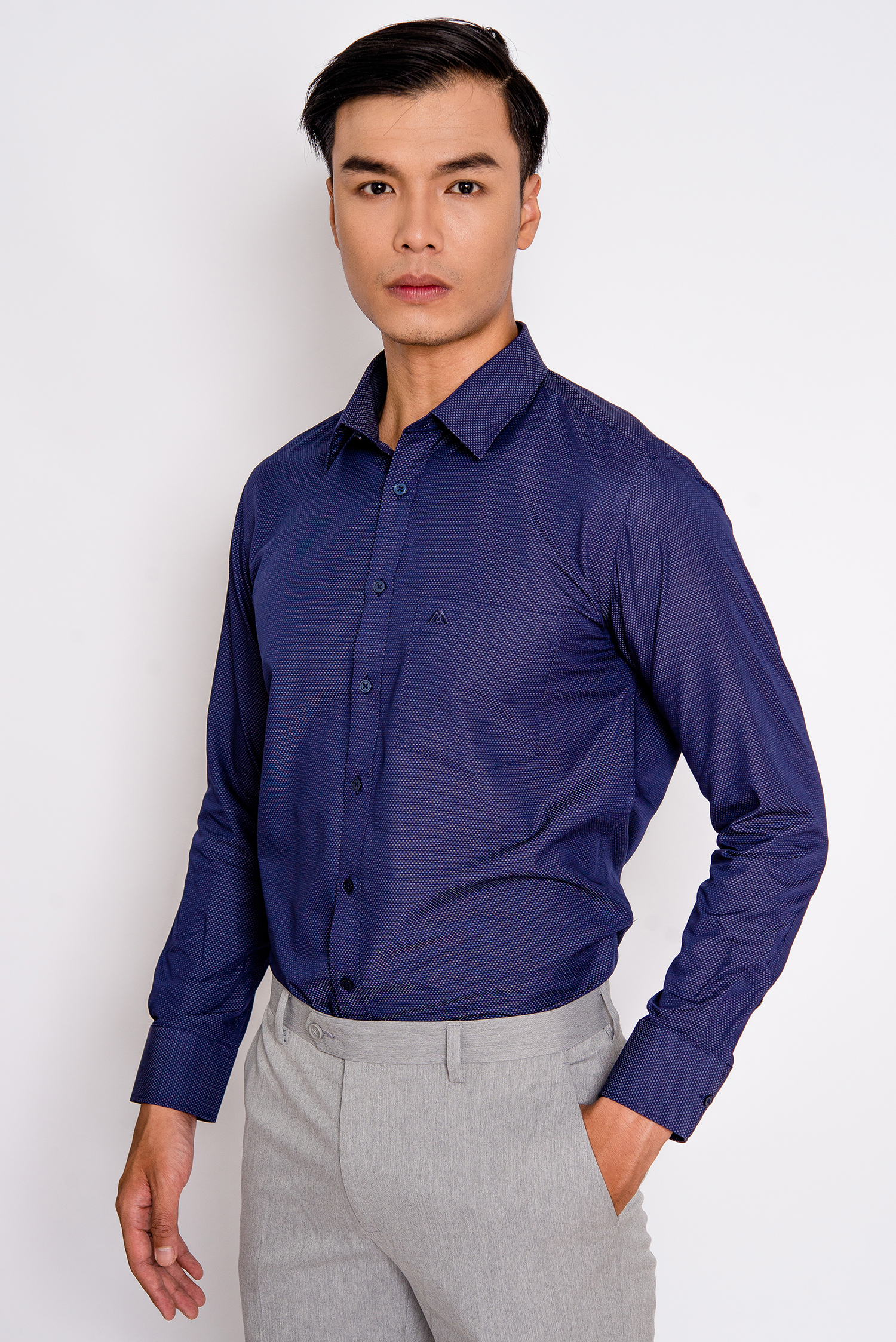 Sơ mi nam dài tay slim fit xanh đen chấm bi - HẾT HÀNG