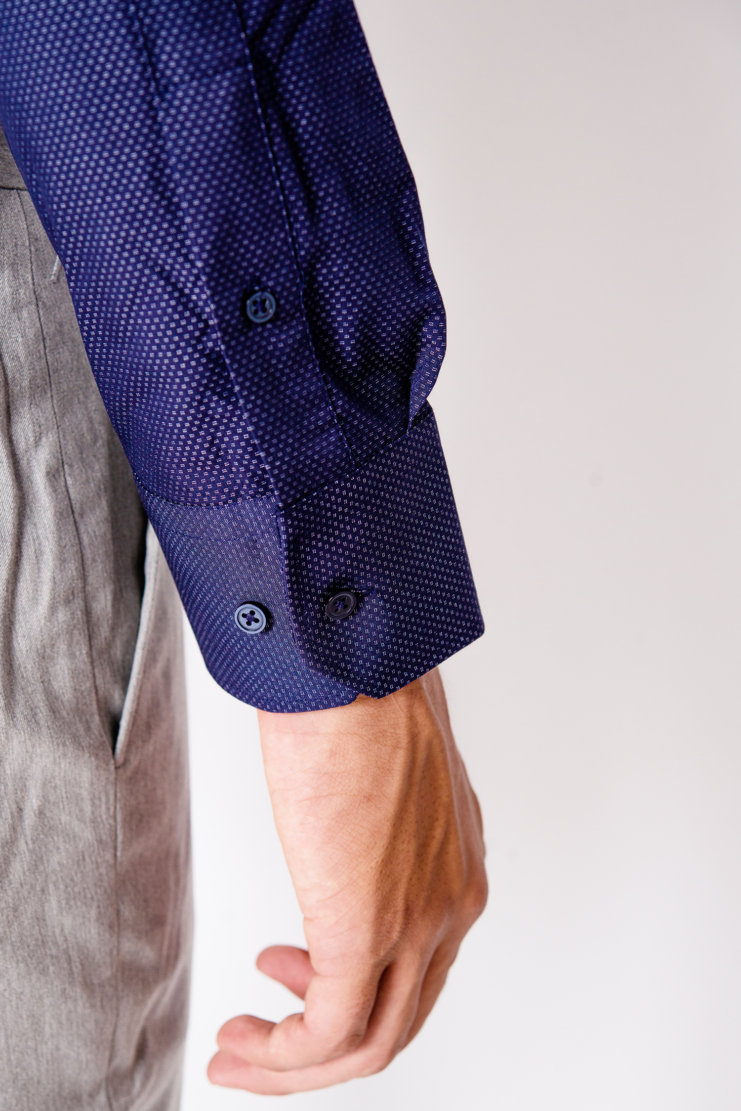 Sơ mi nam dài tay slim fit xanh đen chấm bi - HẾT HÀNG