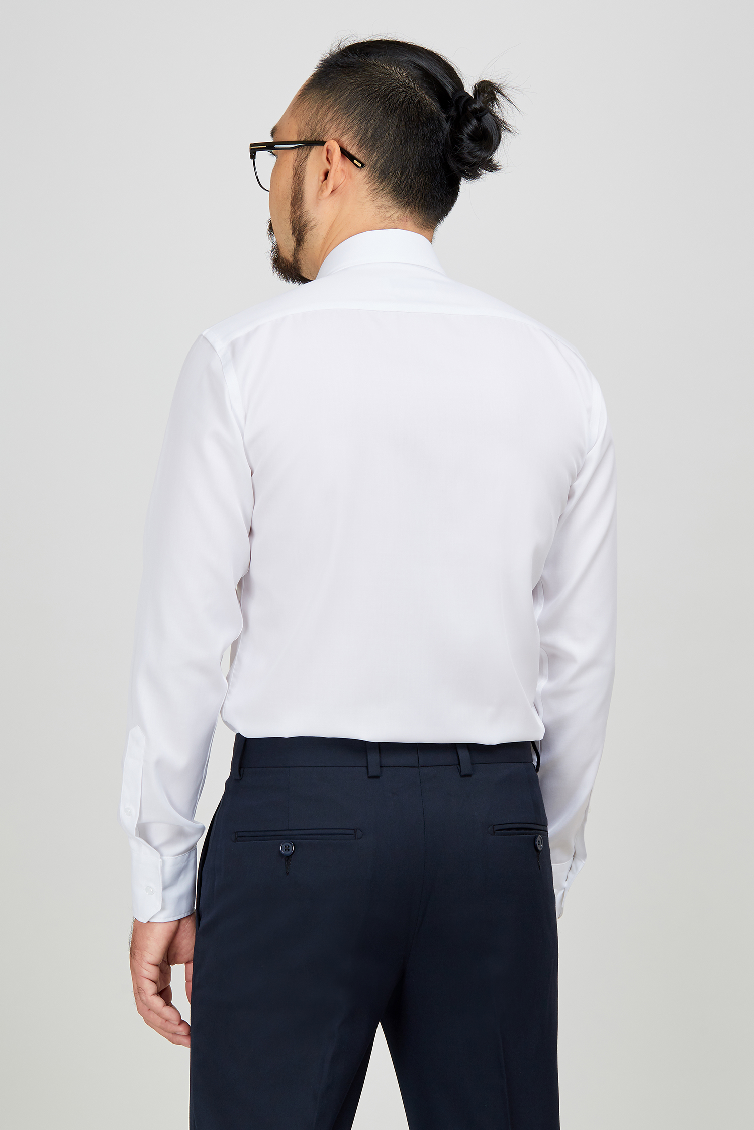 Áo sơ mi nam slim fit dài tay trắng không túi - HẾT HÀNG