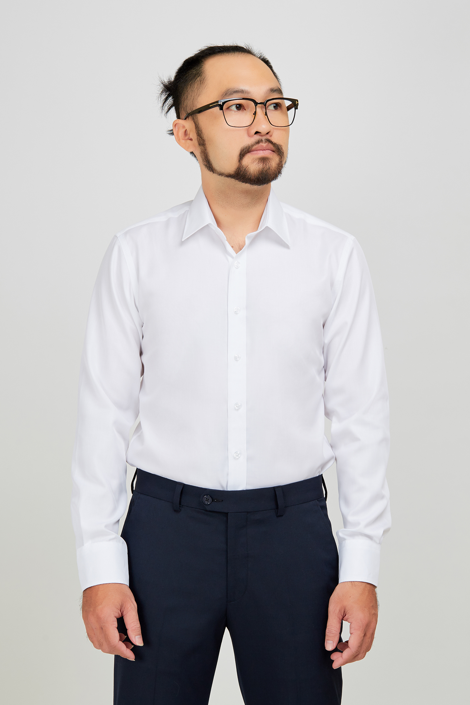 Áo sơ mi nam slim fit dài tay trắng không túi - HẾT HÀNG