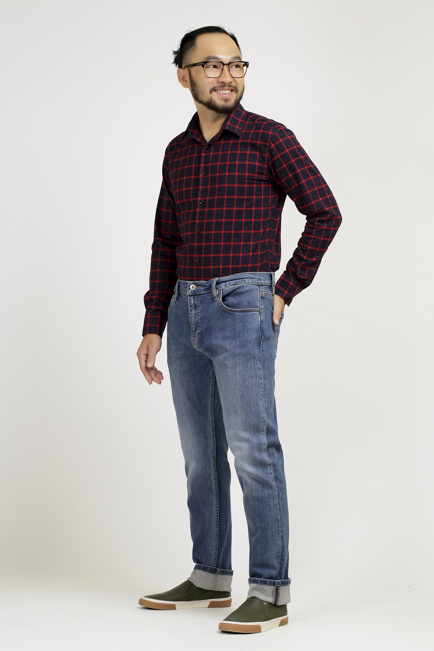 Quần Jeans  Slim Fit xanh  - HẾT HÀNG