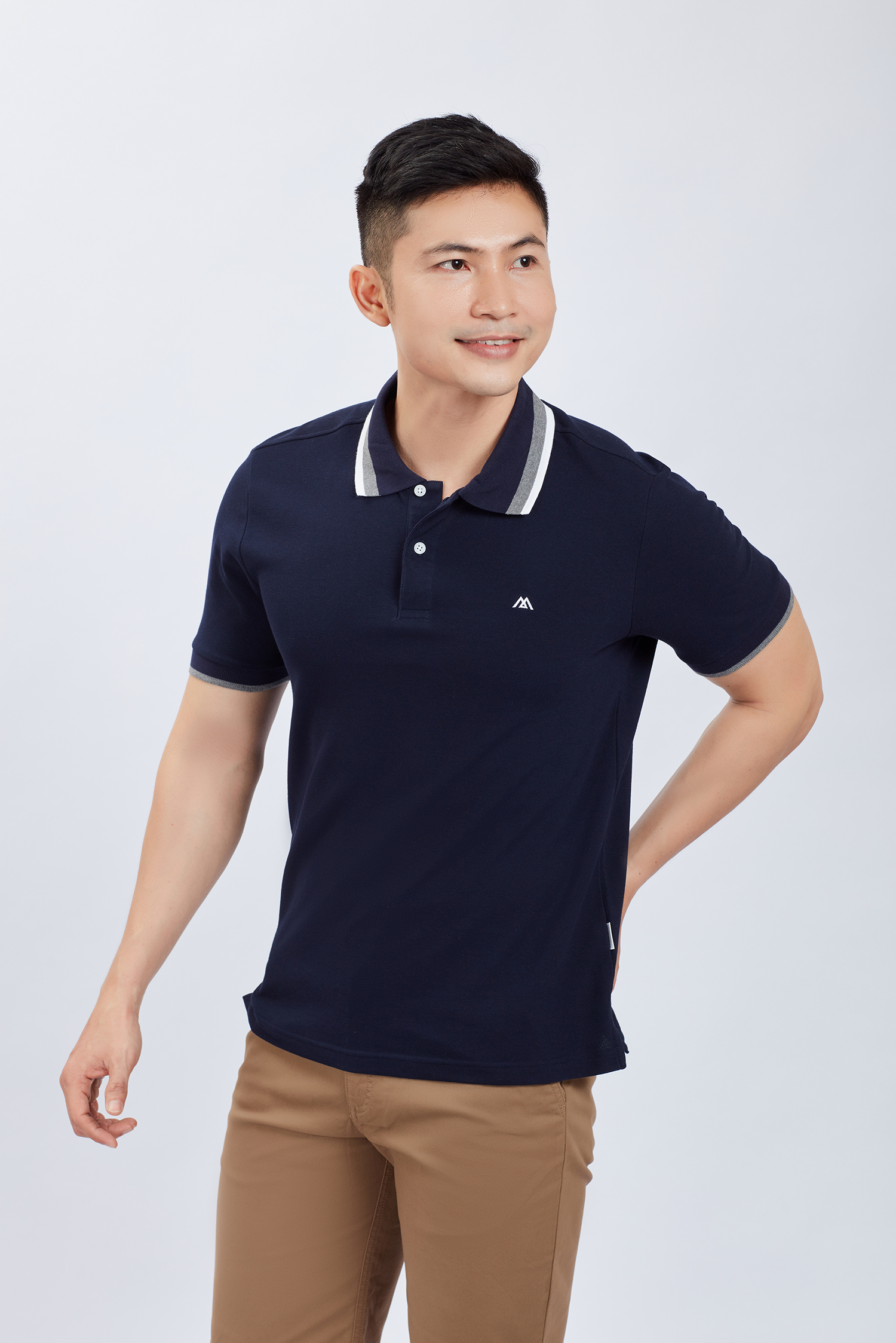Áo Thun nam - Slim Fit Xanh đen cổ phối viền trắng - HẾT HÀNG