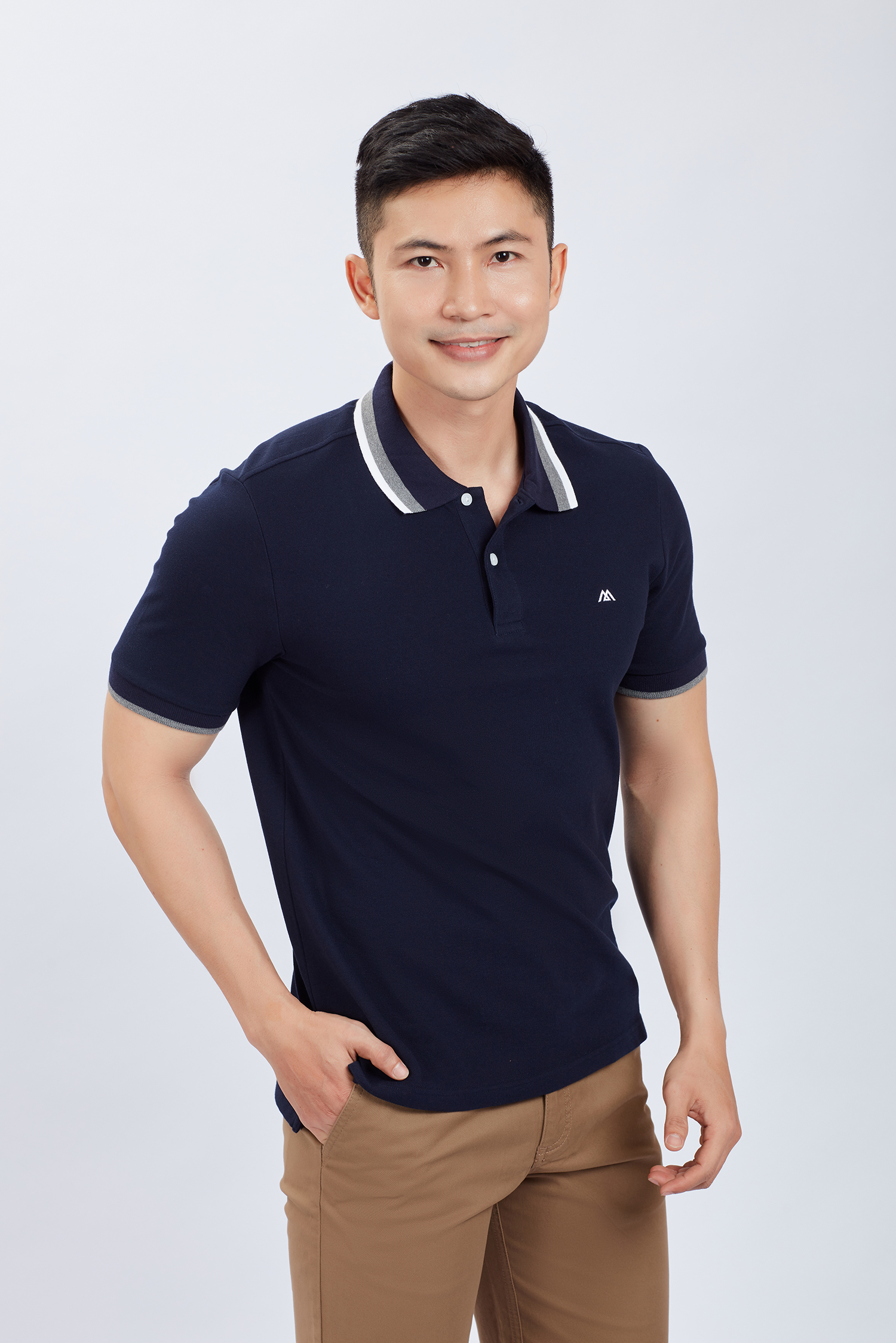 Áo Thun nam - Slim Fit Xanh đen cổ phối viền trắng - HẾT HÀNG