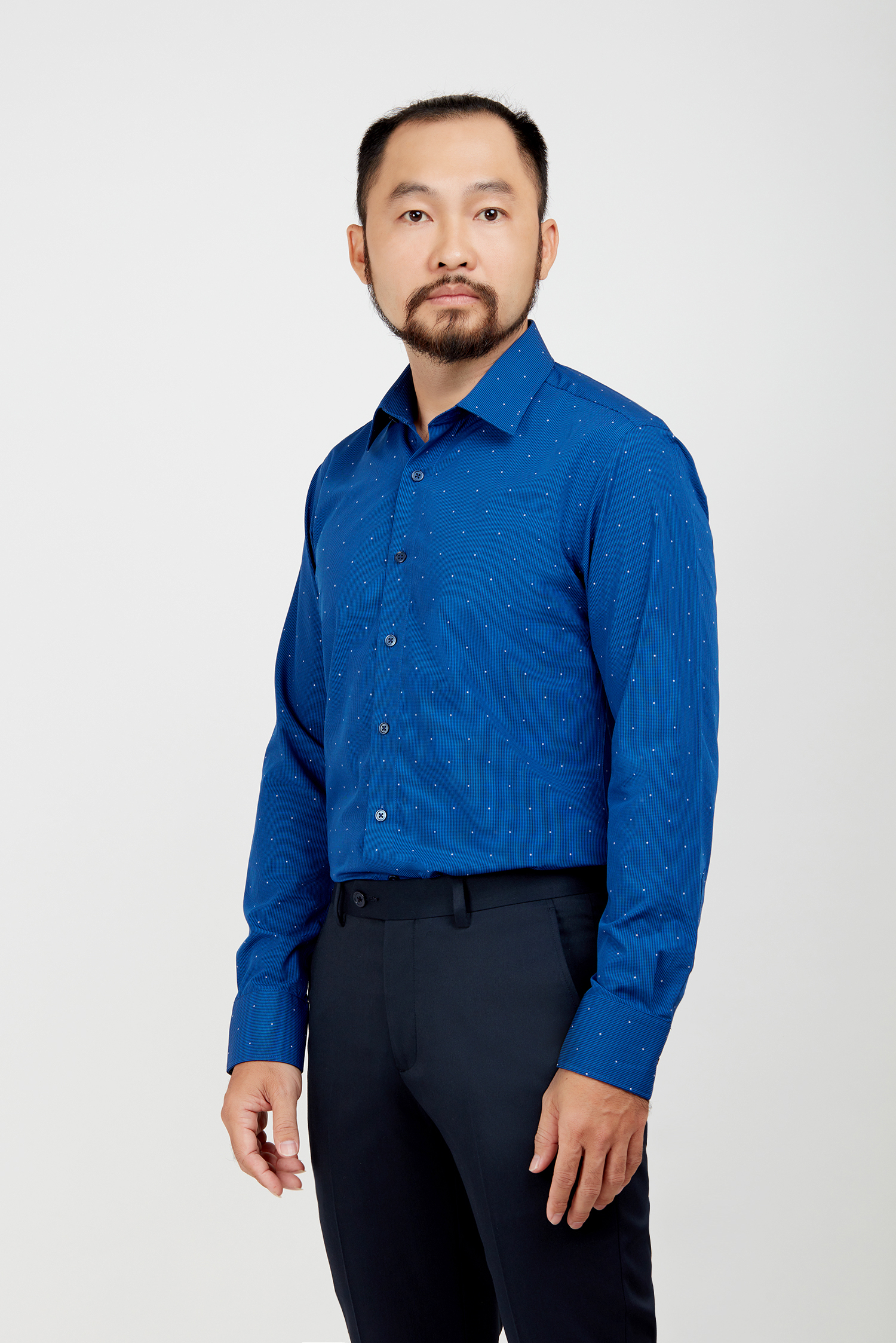 Sơ mi nam DT - Slimfit-không túi xanh họa tiết hoa văn chấm bi trắng - HÊT HÀNG