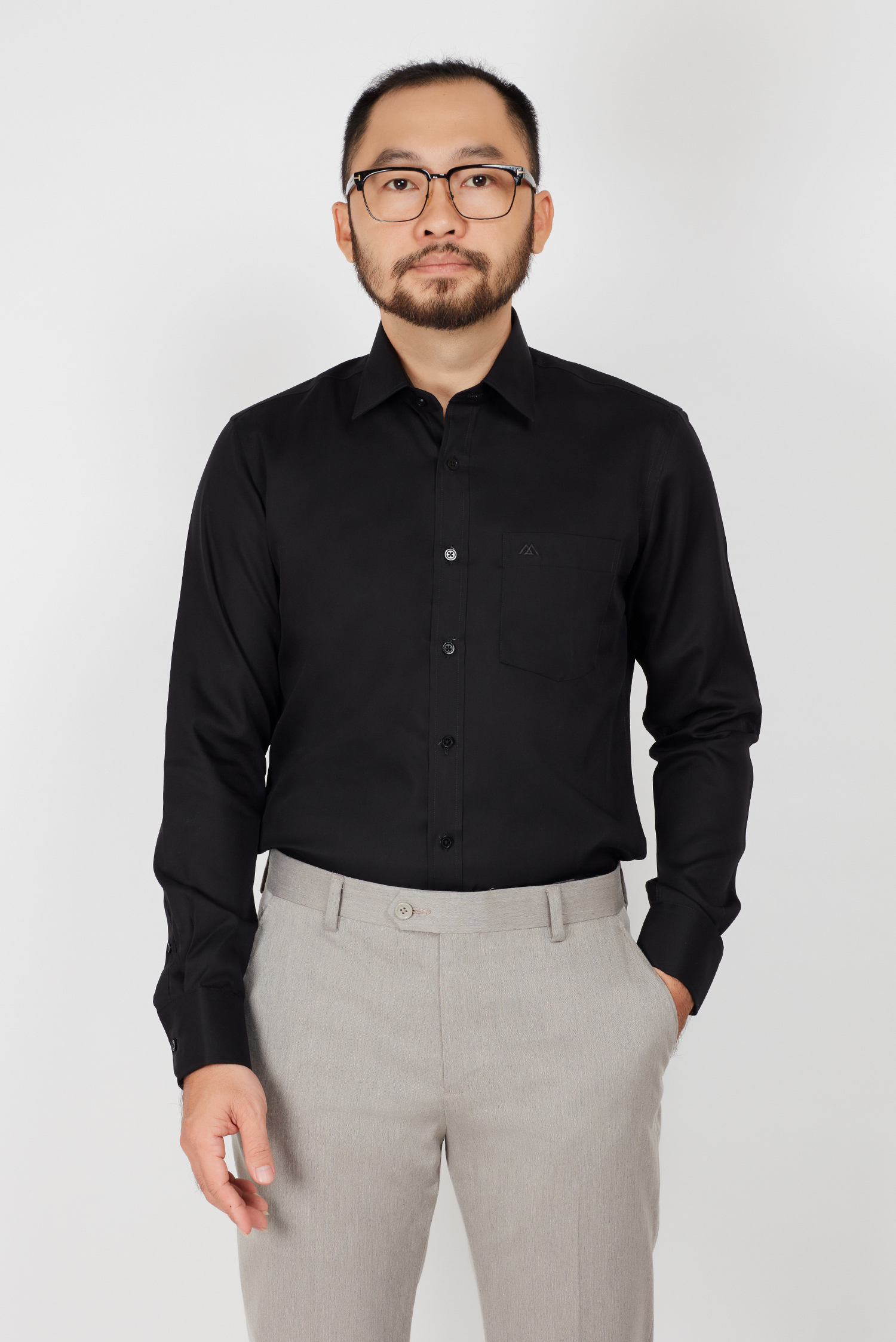 Áo sơ mi nam Slim fit dài tay đen trơn - HẾT HÀNG