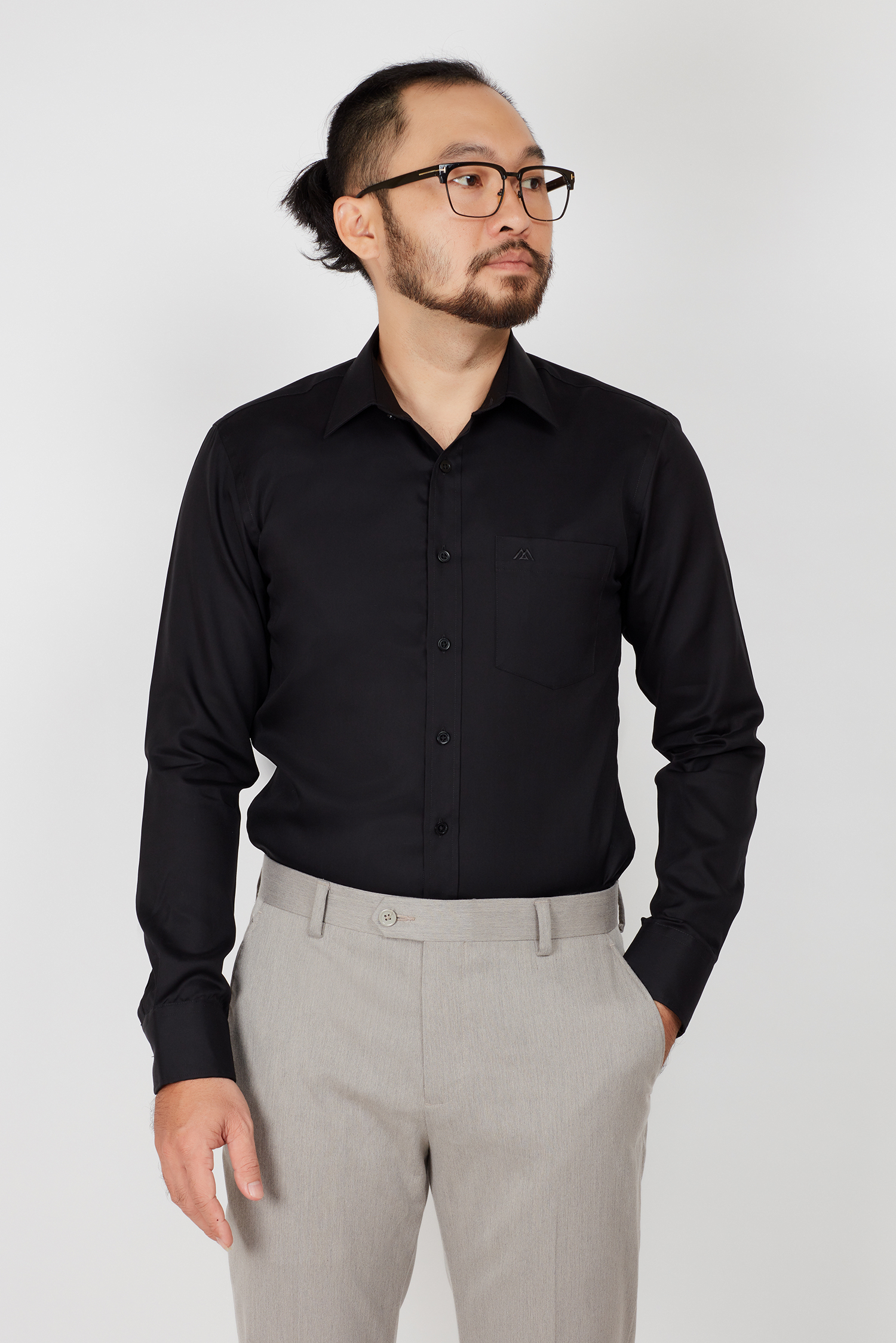 Áo sơ mi nam Regular fit đen trơn - HẾT HÀNG