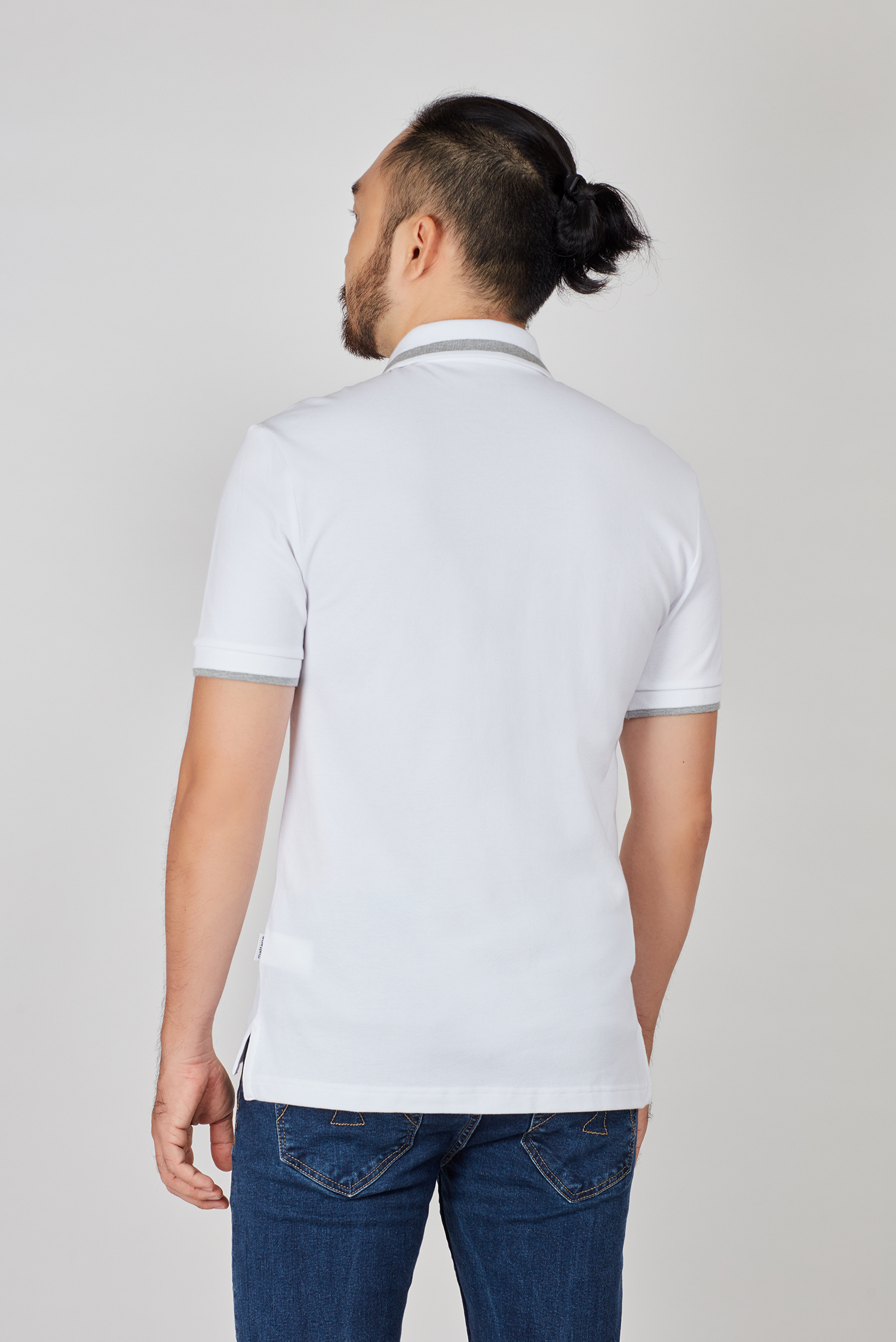 Áo Thun nam - Slim Fit trắng trơn