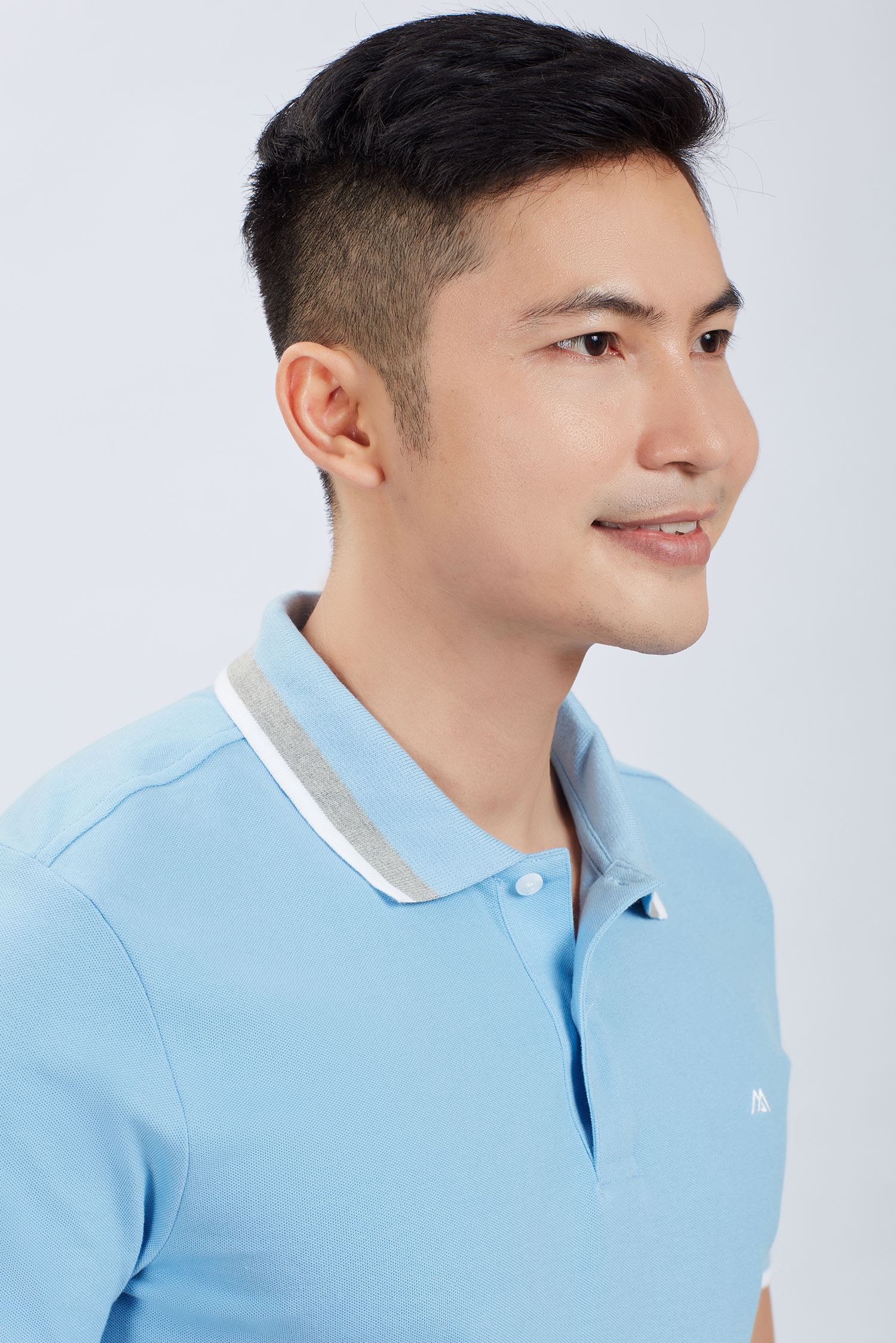 Áo Thun nam - Slim Fit trơn xanh ngọc - HẾT HÀNG