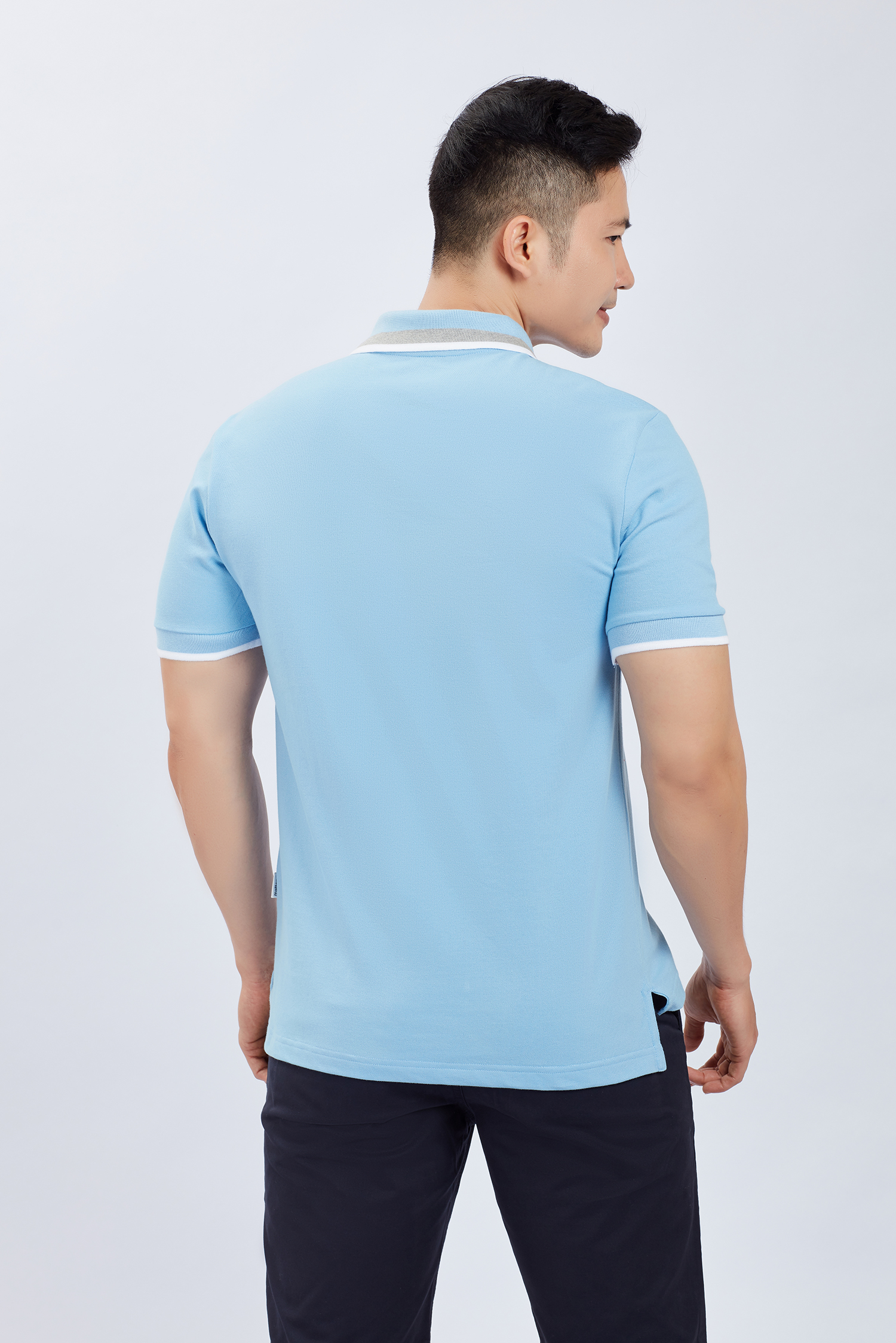 Áo Thun nam - Slim Fit trơn xanh ngọc - HẾT HÀNG