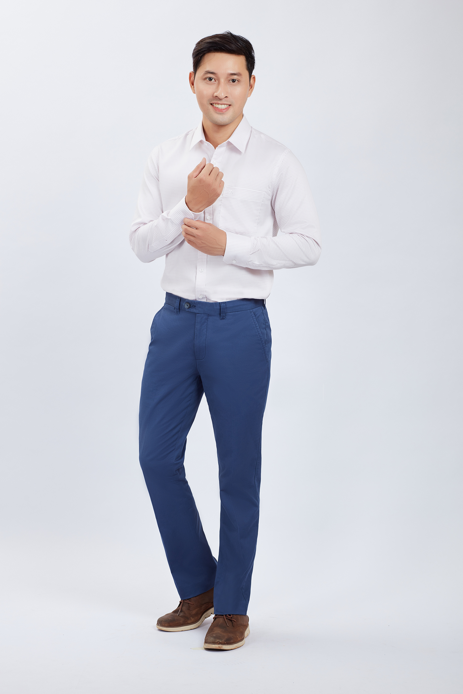 Quần khaki nam Slim fit xanh dương - HẾT HÀNG