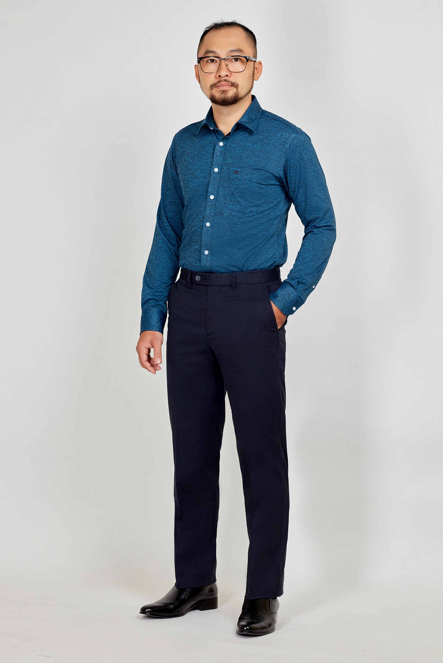 Quần kaki nam Classic không ly xanh đen - HẾT HÀNG