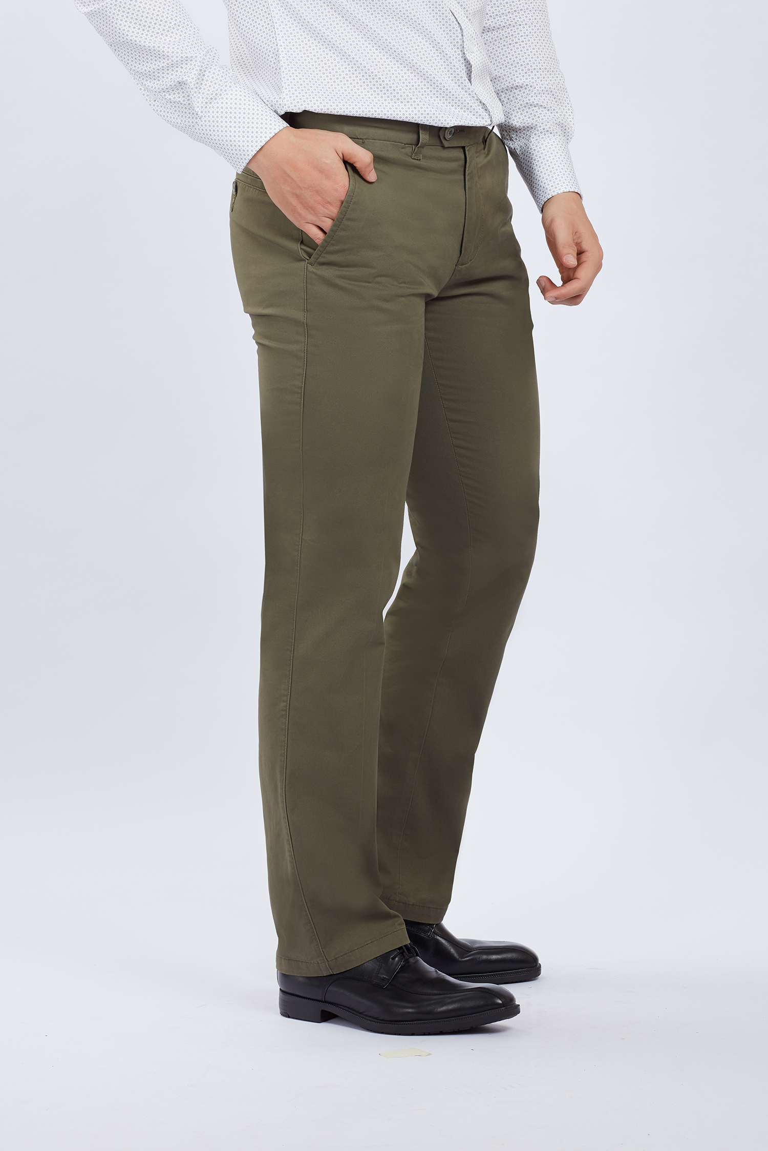 Quần khaki nam Slim fit - HẾT HÀNG