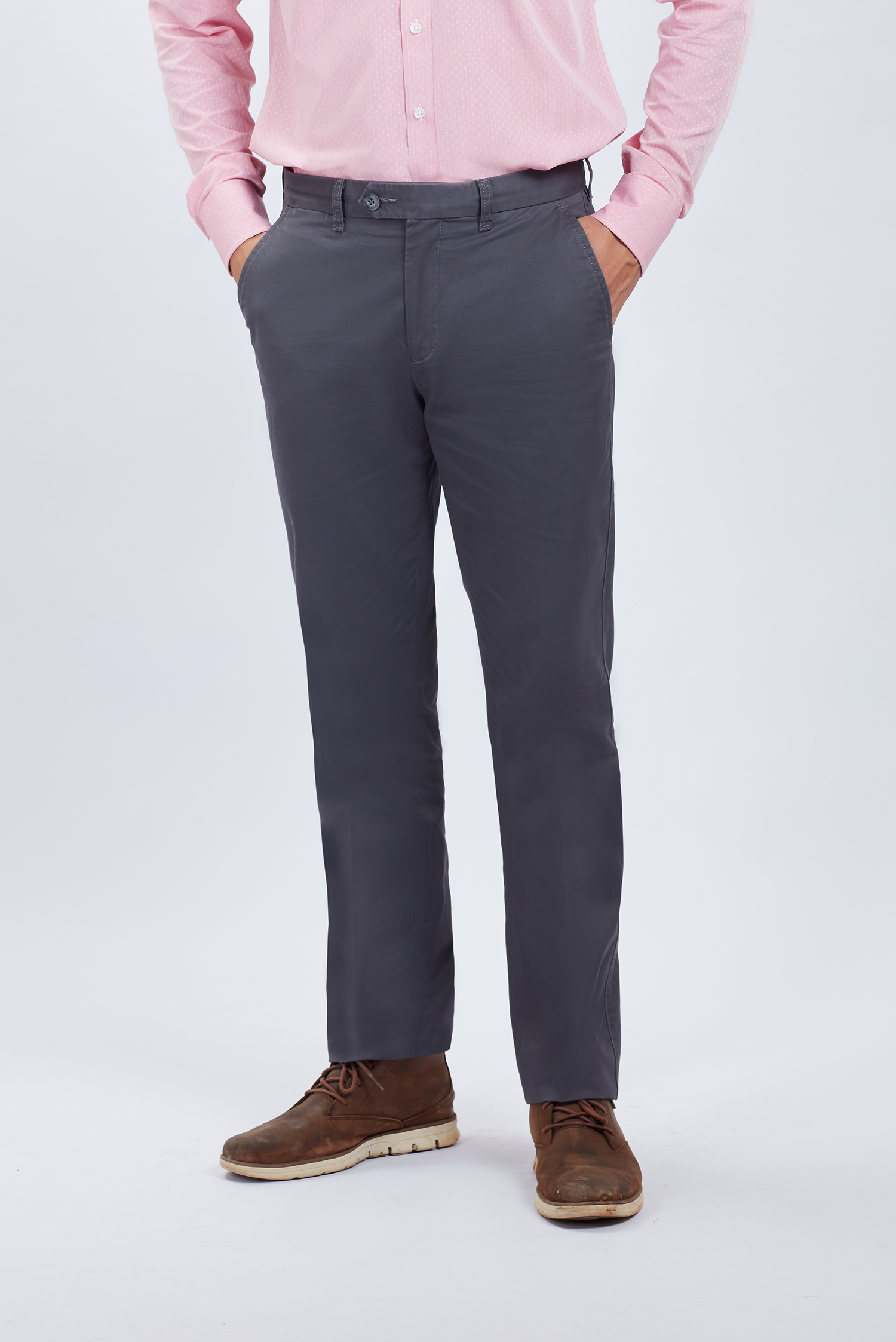 Quần khaki nam Slim fit xám