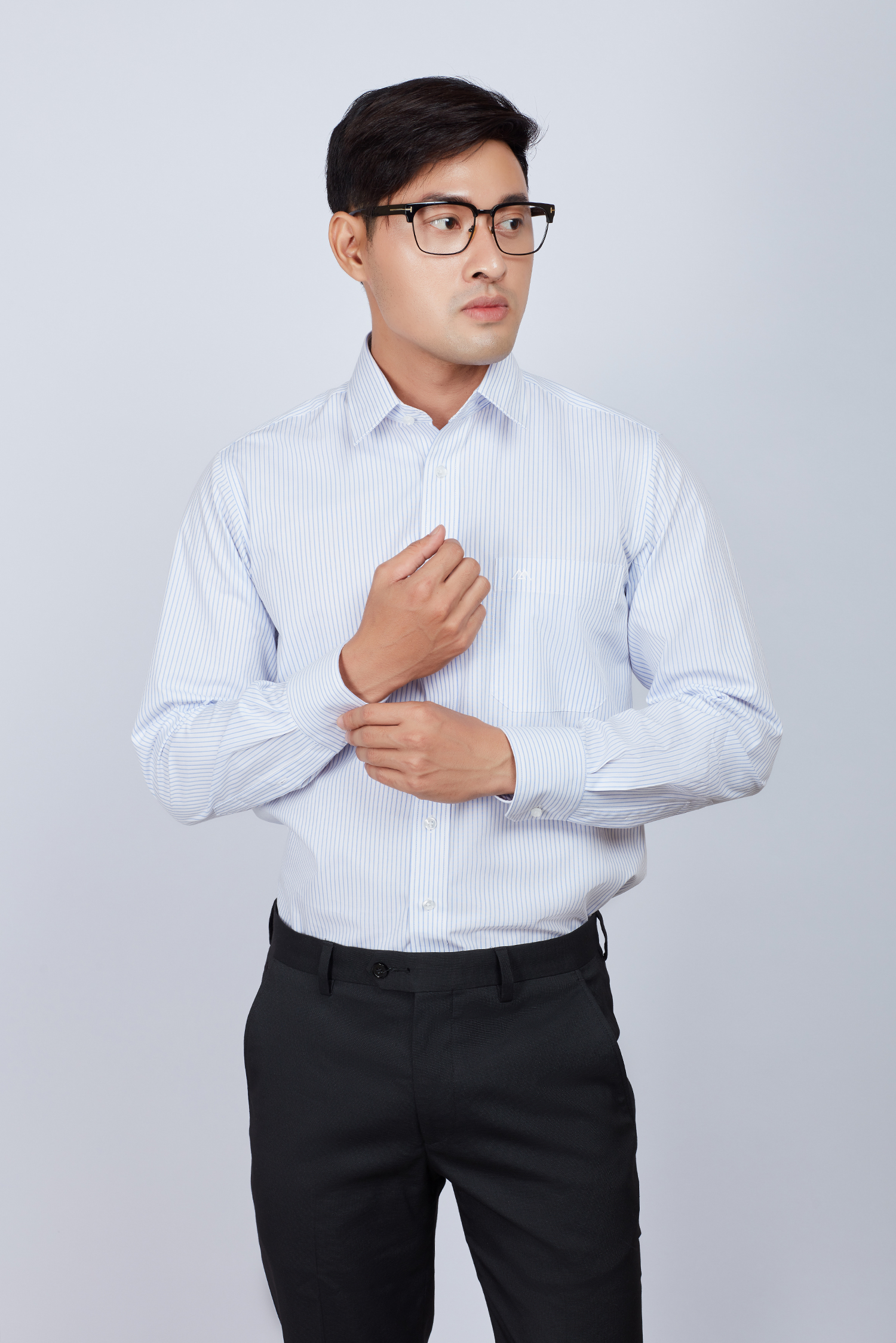 Áo sơ mi nam Classic dài tay trắng sọc xanh - HẾT HÀNG