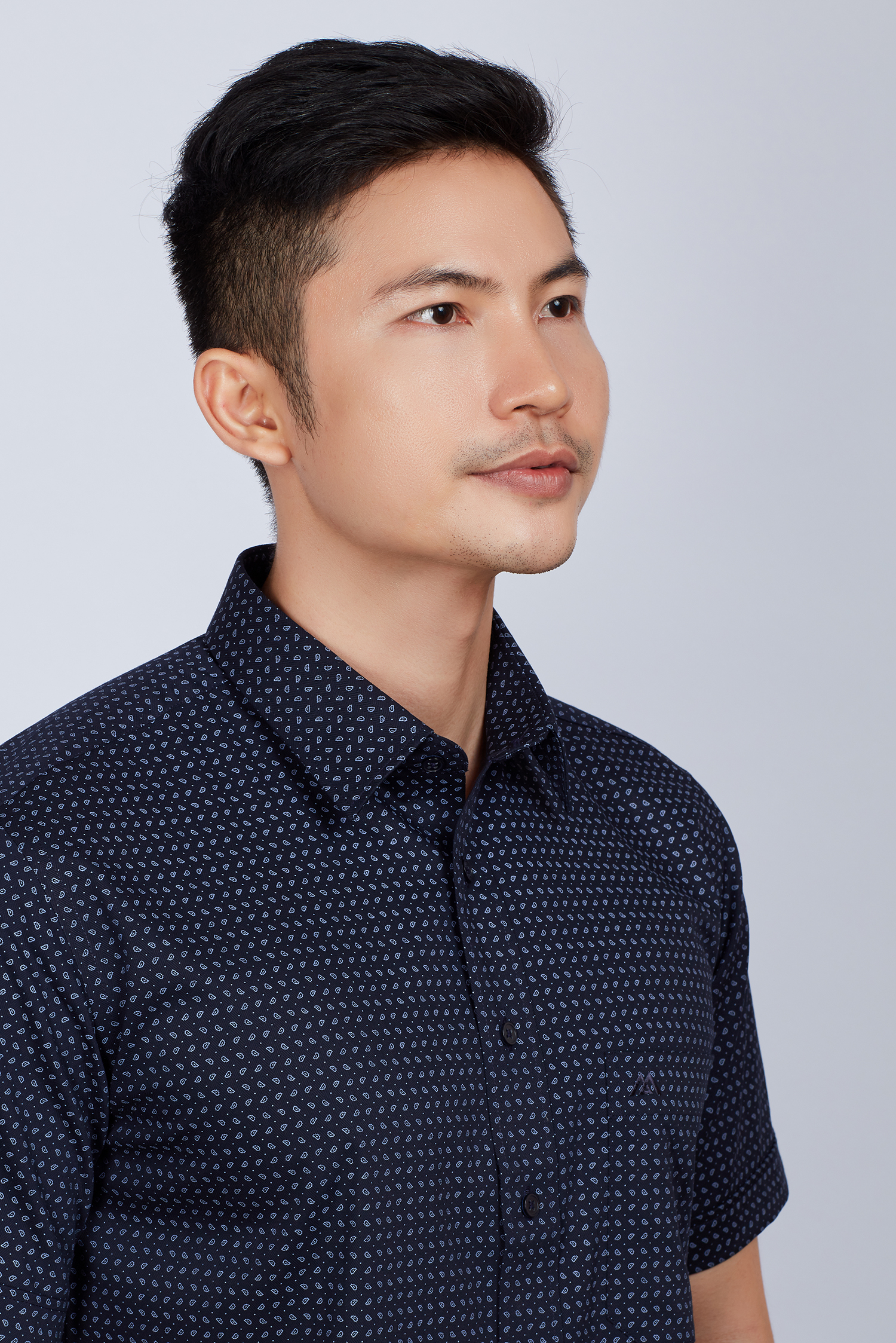 Sơ mi nam Ngắn tay- Casual xanh đen hoa văn - HẾT HÀNG