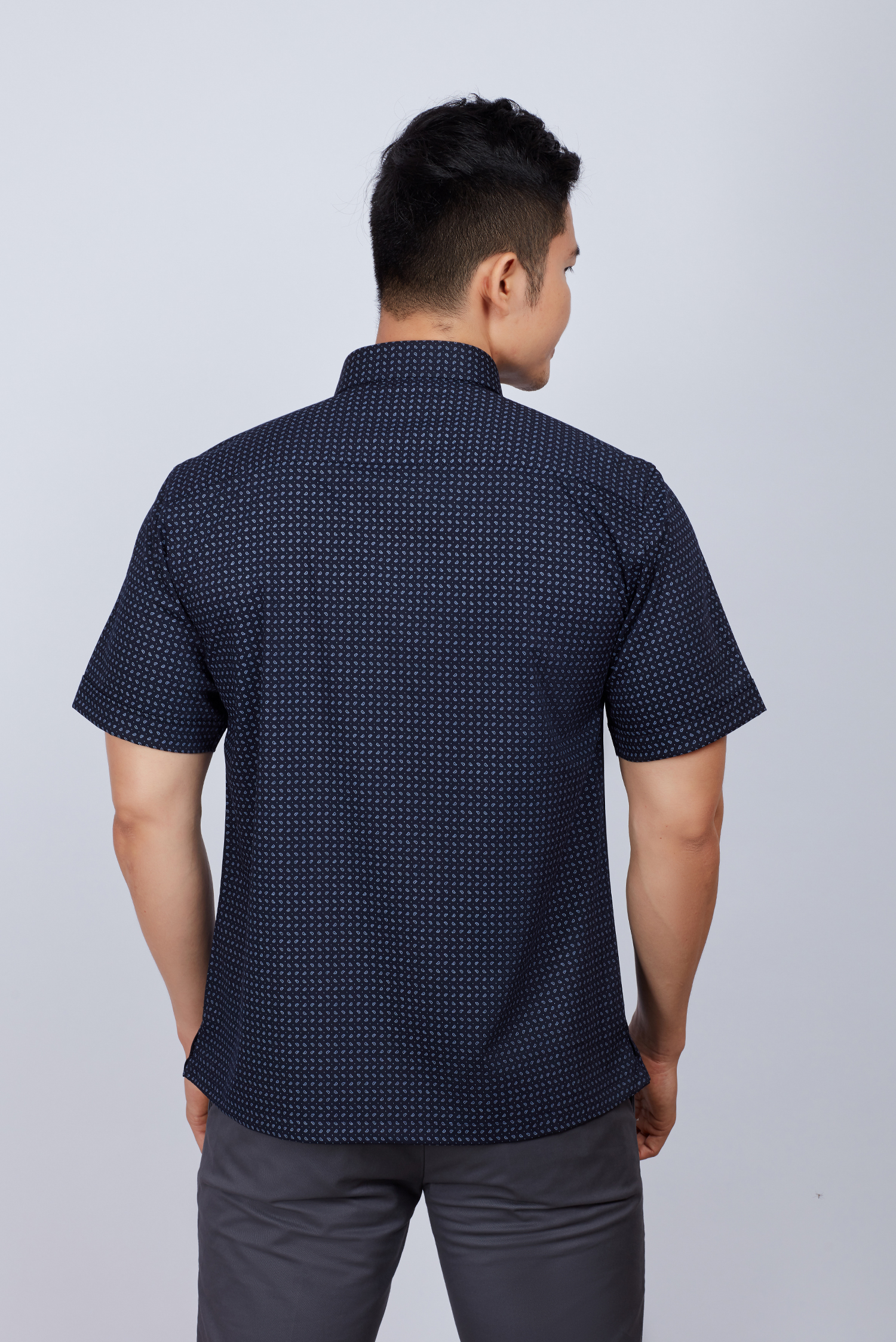 Sơ mi nam Ngắn tay- Casual xanh đen hoa văn - HẾT HÀNG