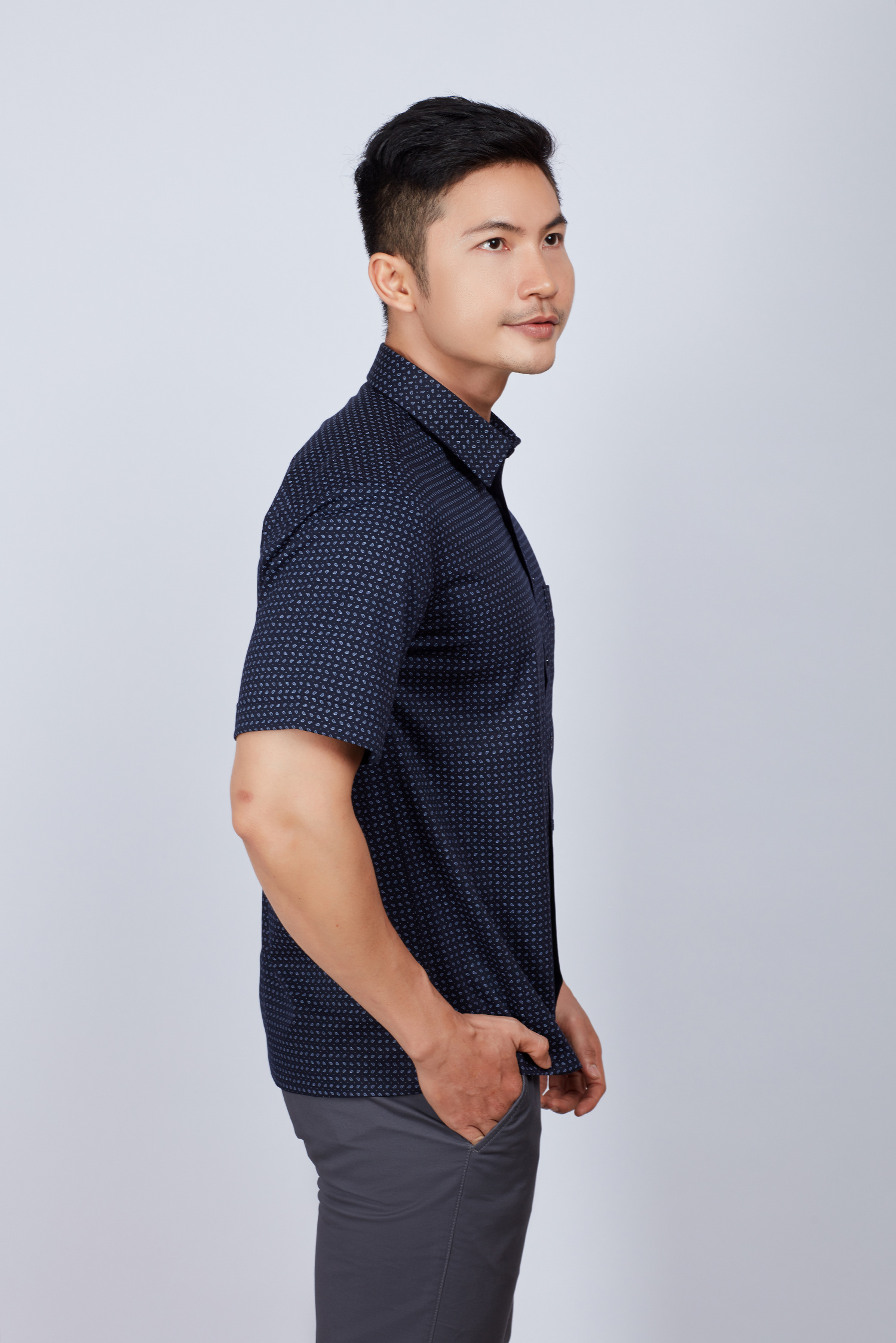 Sơ mi nam Ngắn tay- Casual xanh đen hoa văn - HẾT HÀNG