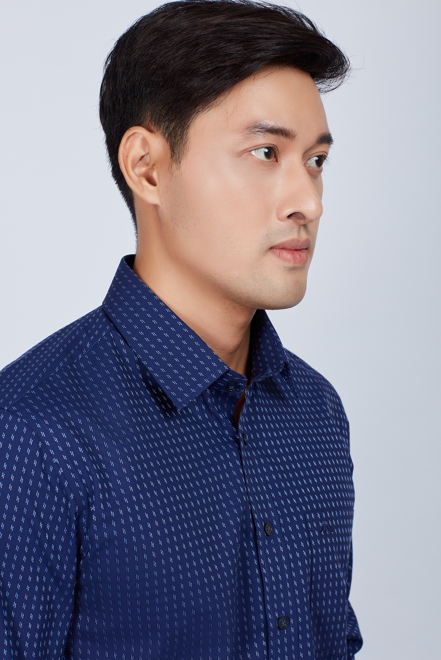 Áo sơ mi nam Slim fit dài tay xanh dương hoa văn - HẾT HÀNG