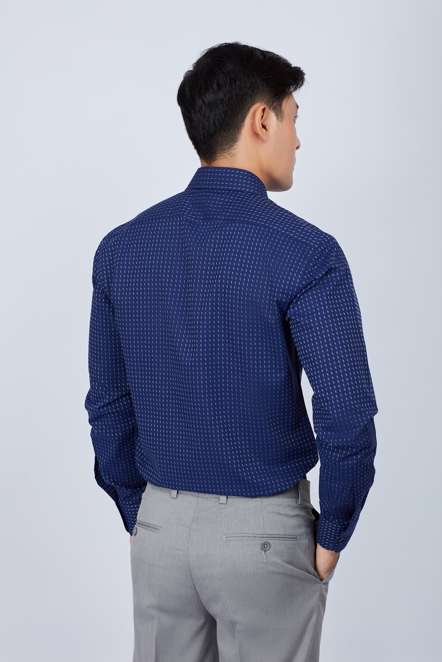 Áo sơ mi nam Slim fit dài tay xanh dương hoa văn - HẾT HÀNG