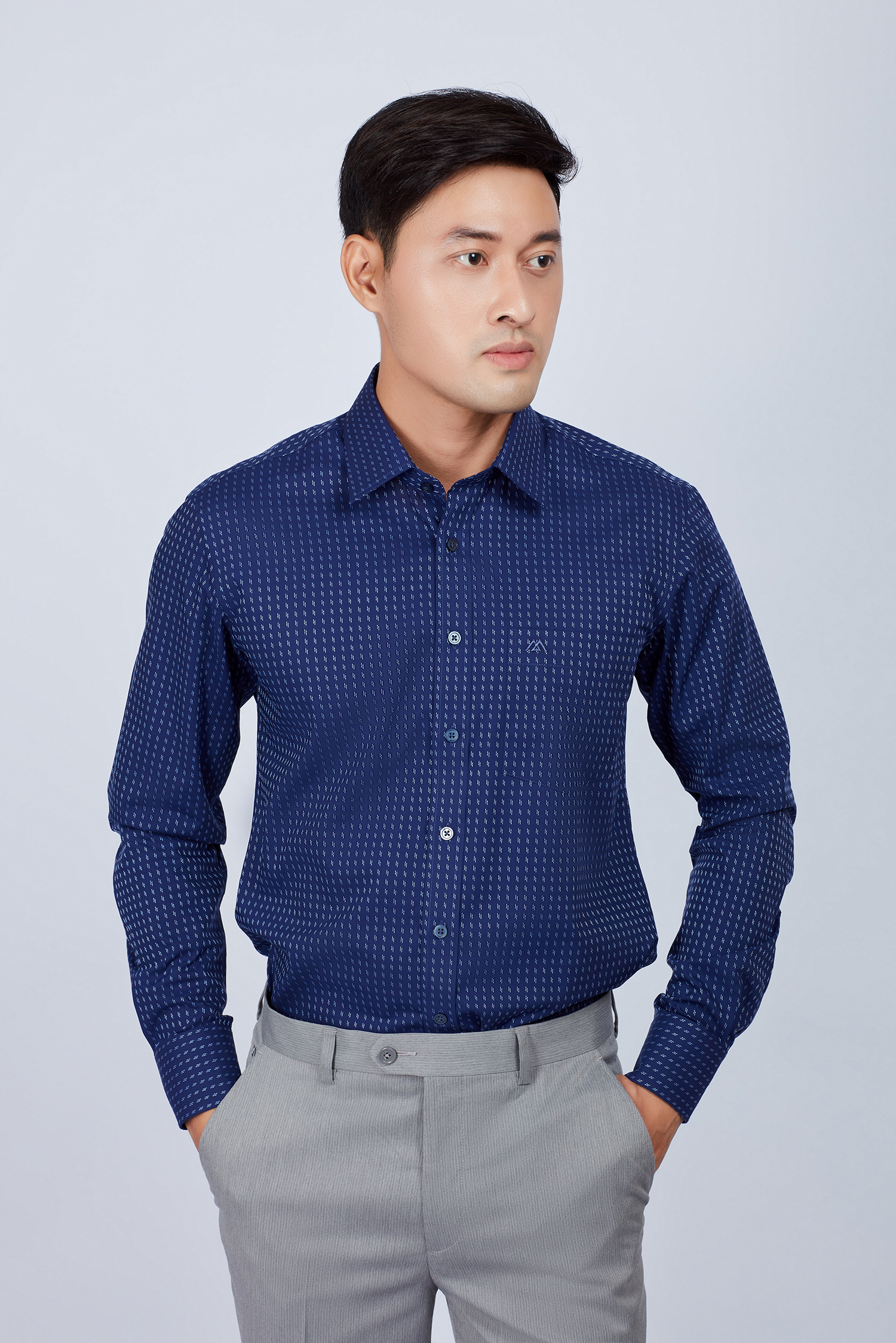 Áo sơ mi nam Slim fit dài tay xanh dương hoa văn - HẾT HÀNG