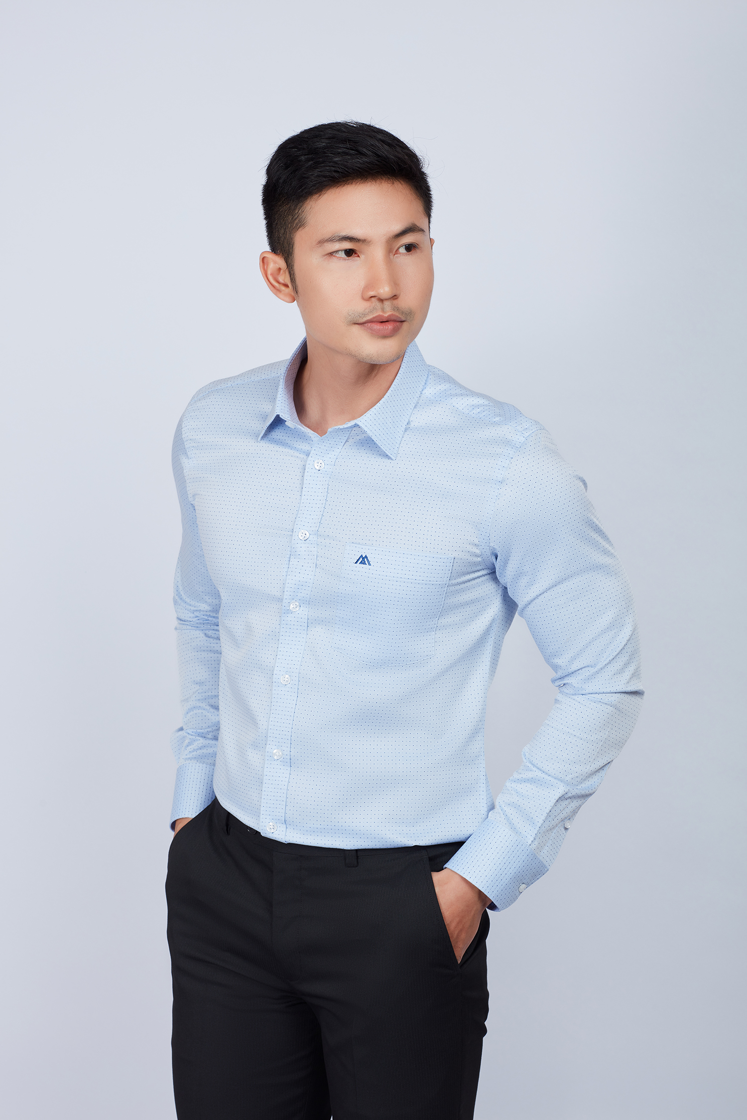 Áo sơ mi nam Slim fit dài tay xanh ngọc chấm bi - HẾT HÀNG