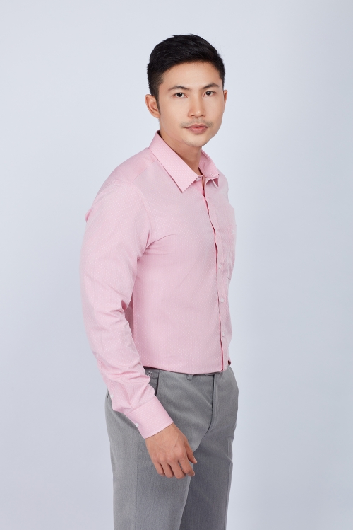 Áo sơ mi nam slim fit dài tay hồng nhẹ chấm bi - HẾT HÀNG