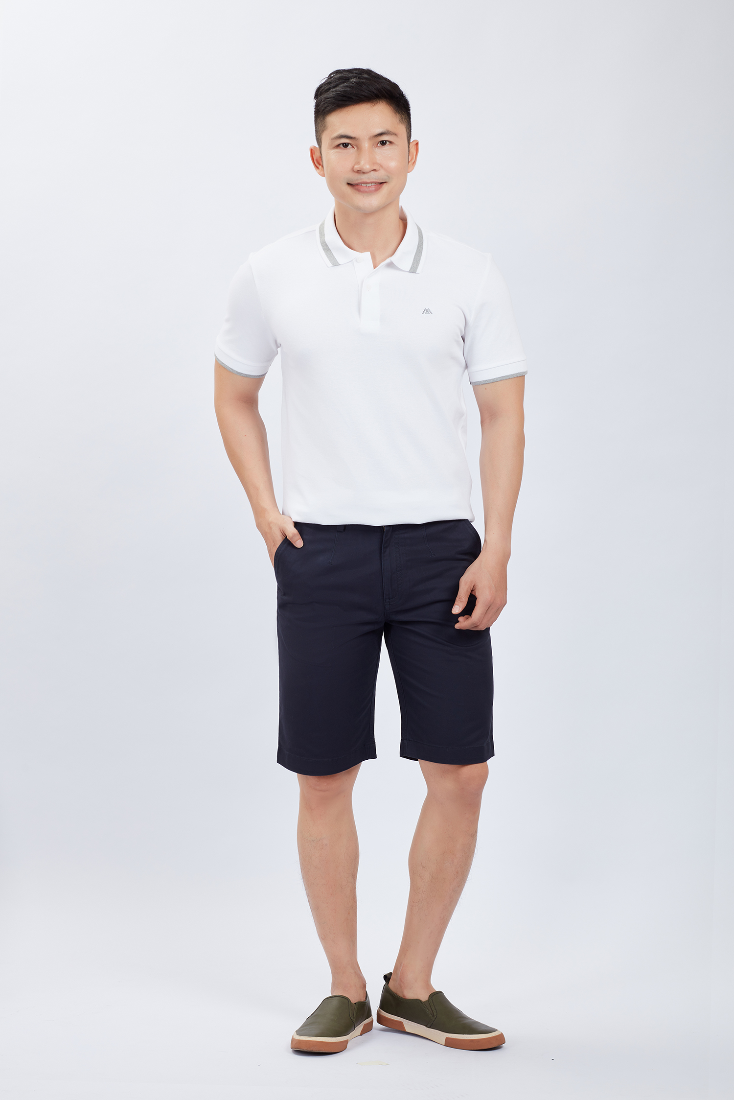 Quần short nam xanh đen trơn - HẾT HÀNG