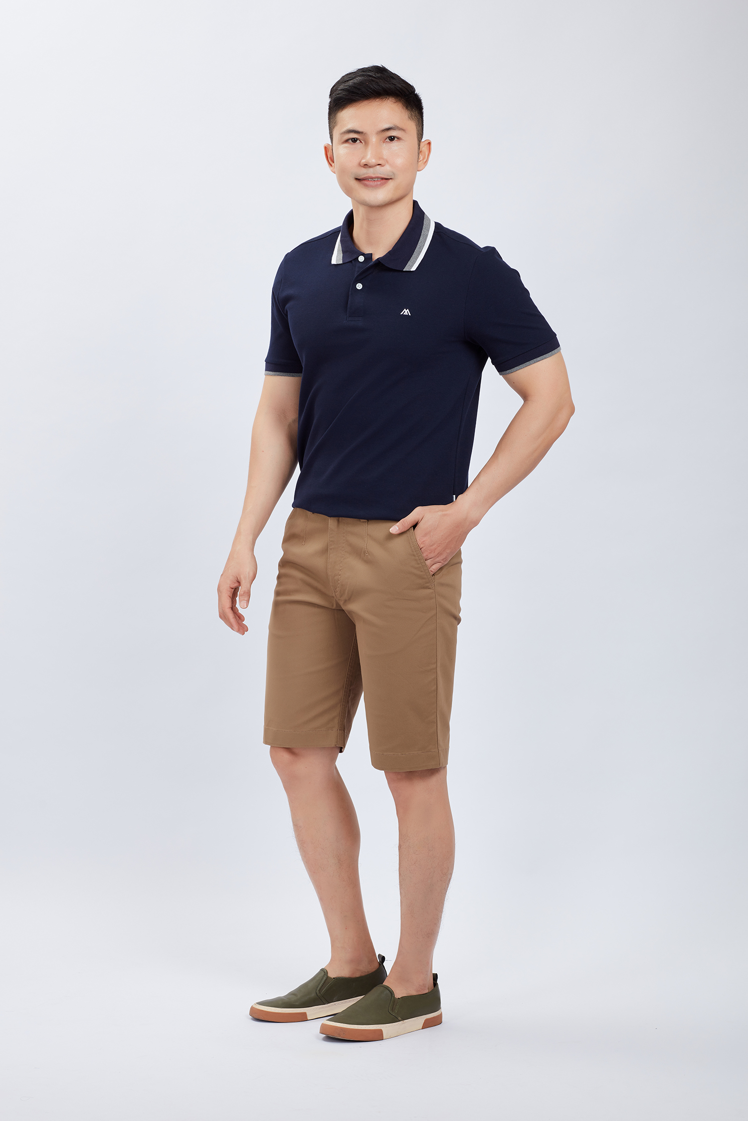 Quần short nam vàng da bò - HÉT HÀNG