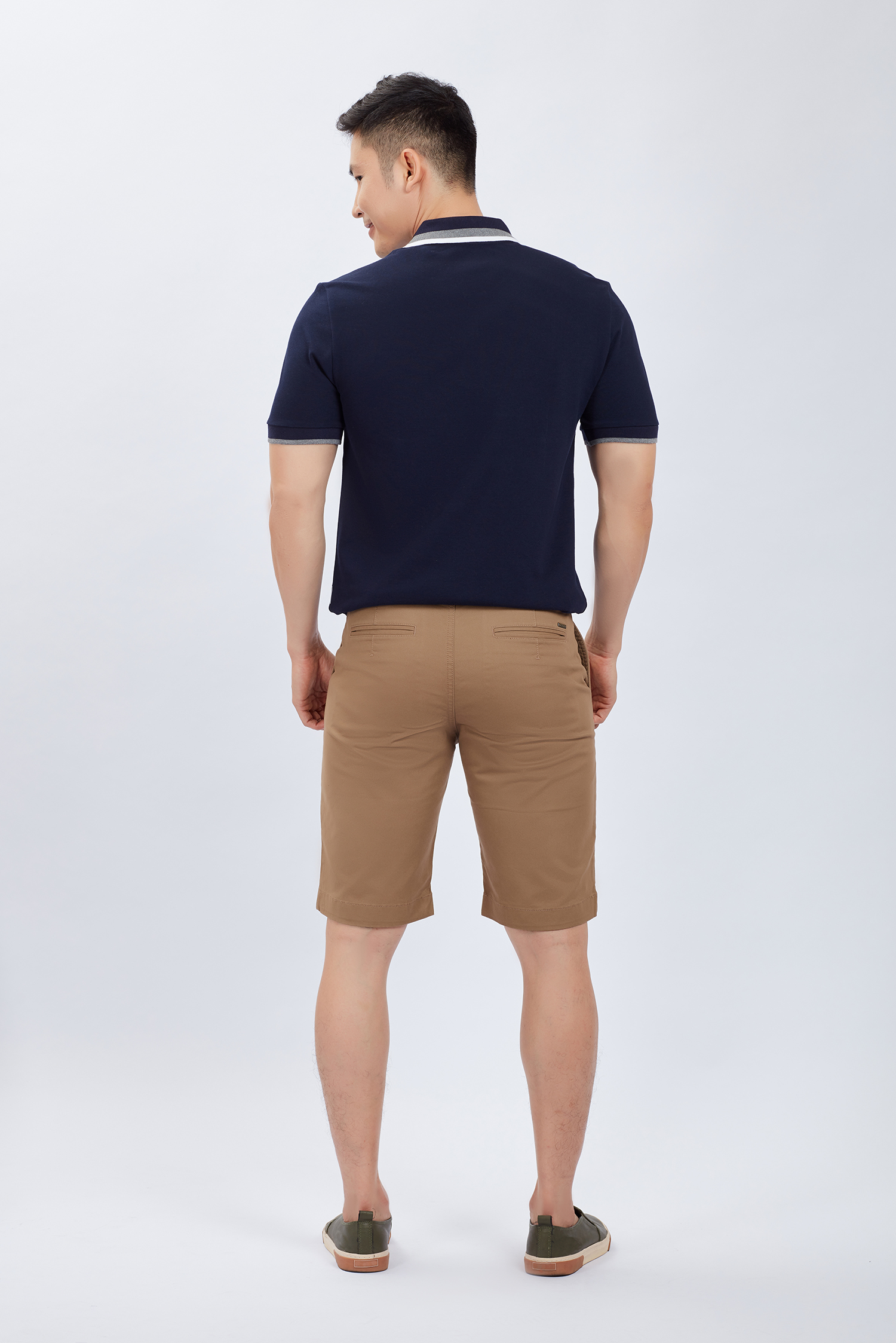 Quần short nam vàng da bò - HÉT HÀNG