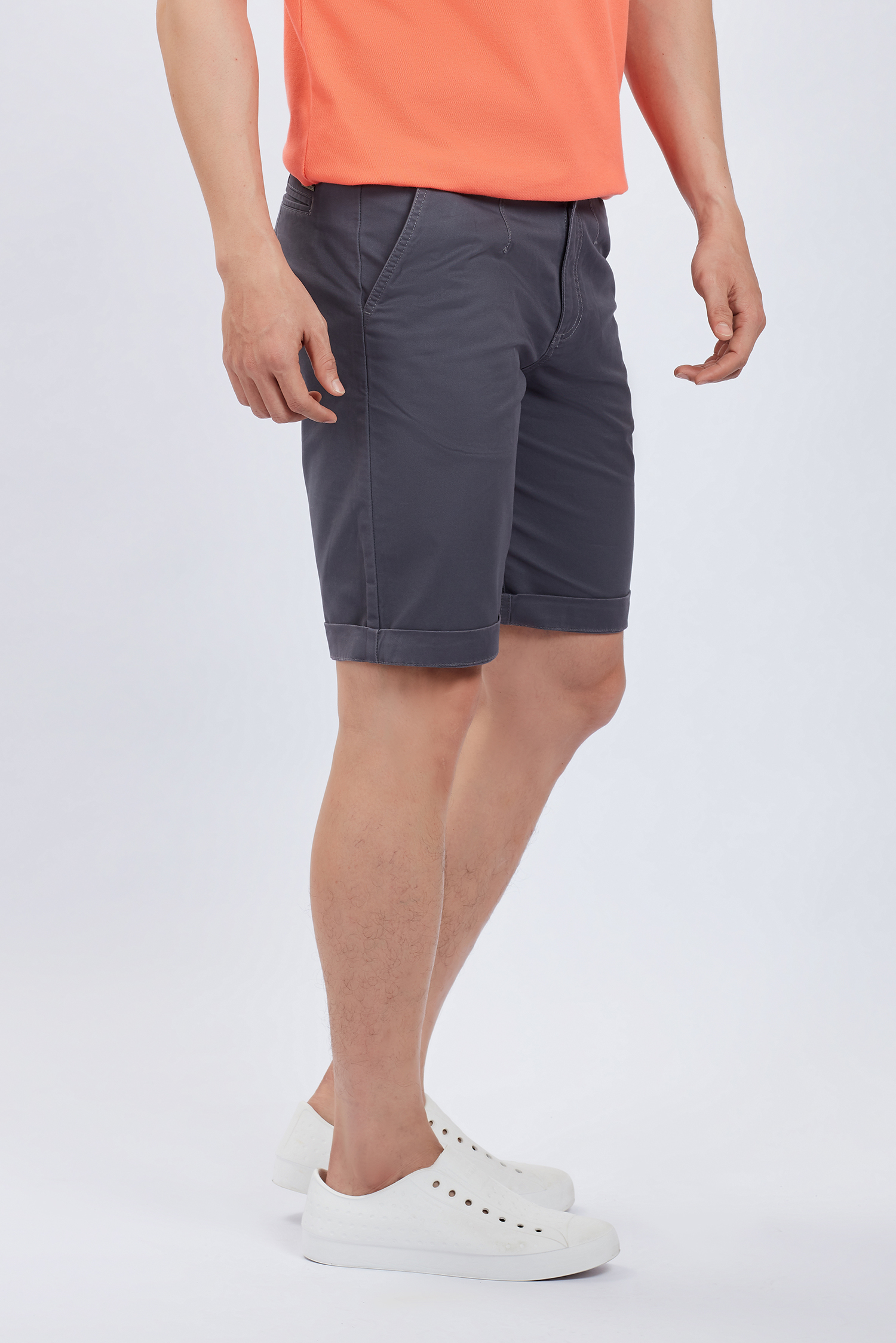 Quần short nam xám 