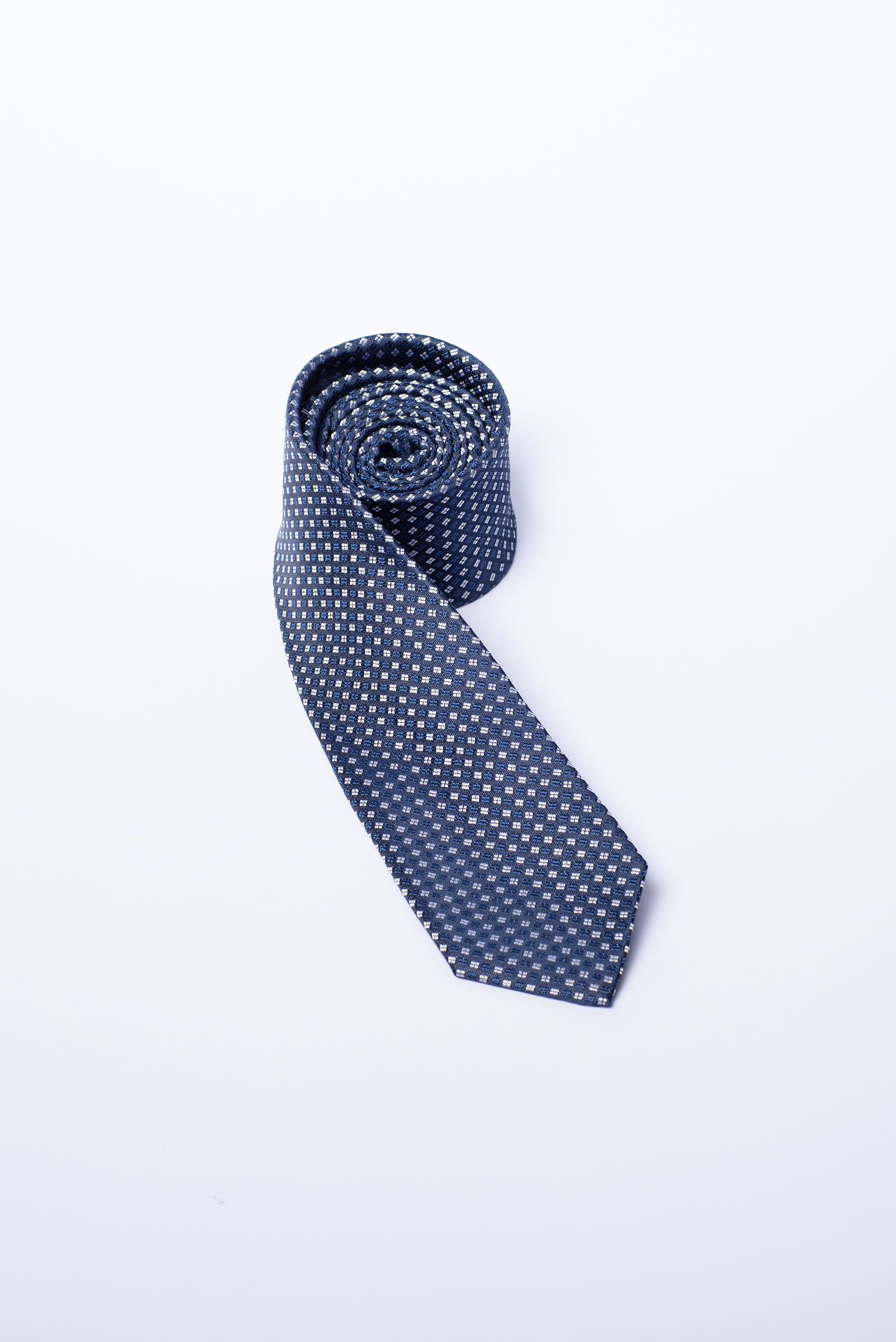 Cà Vạt nam bản nhỏ màu xanh chấm bi