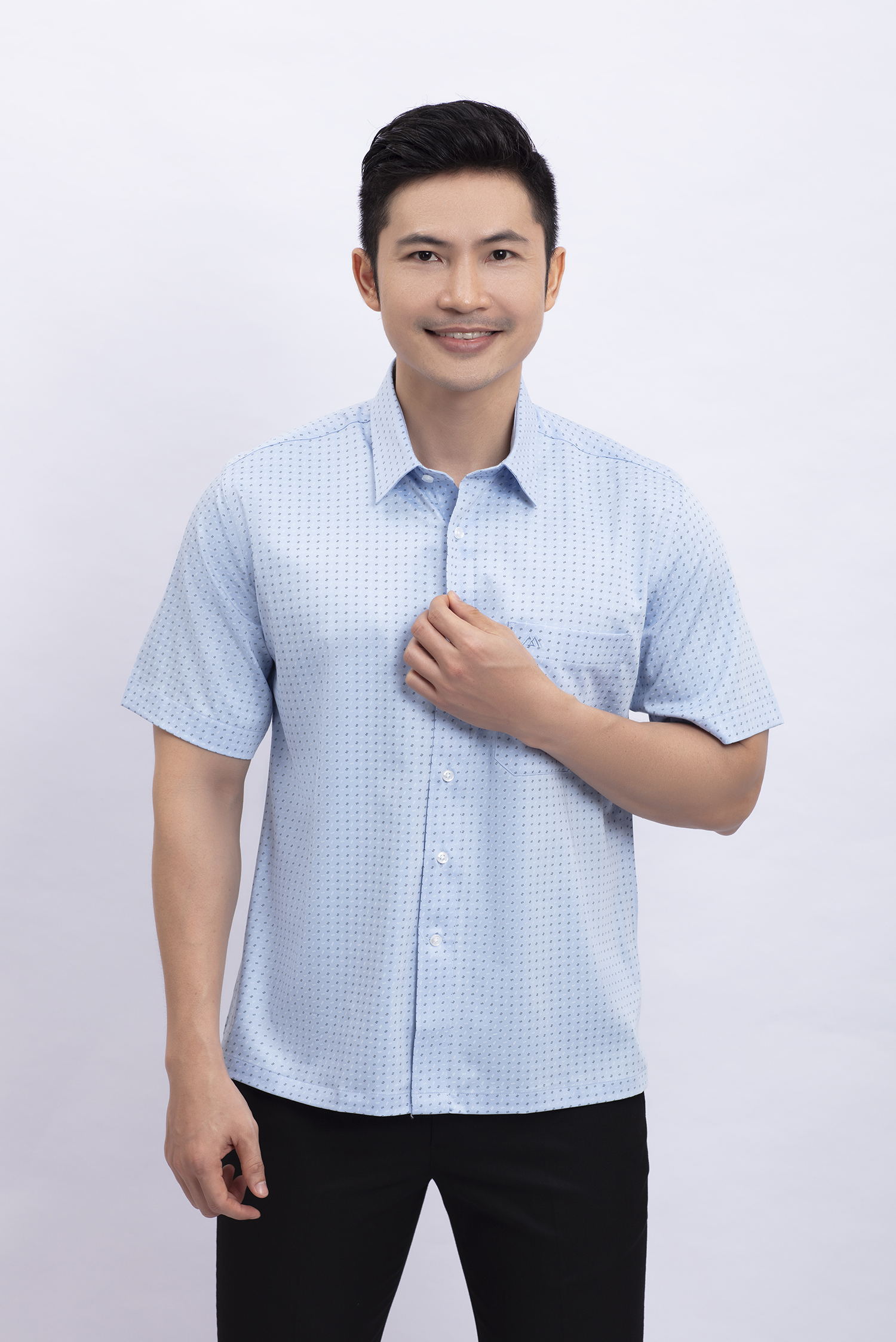 Áo sơ mi nam ngắn tay Casual xanh ngọc chấm bi - HẾT HÀNG