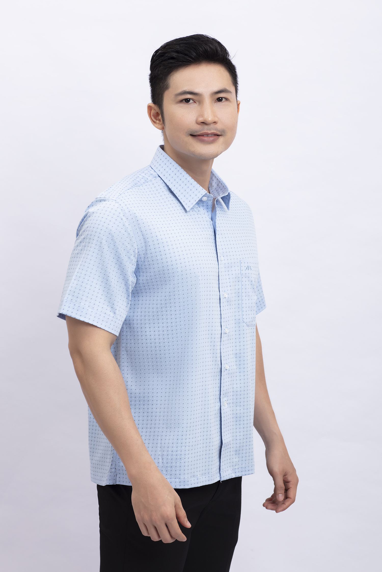 Áo sơ mi nam ngắn tay Casual xanh ngọc chấm bi - HẾT HÀNG