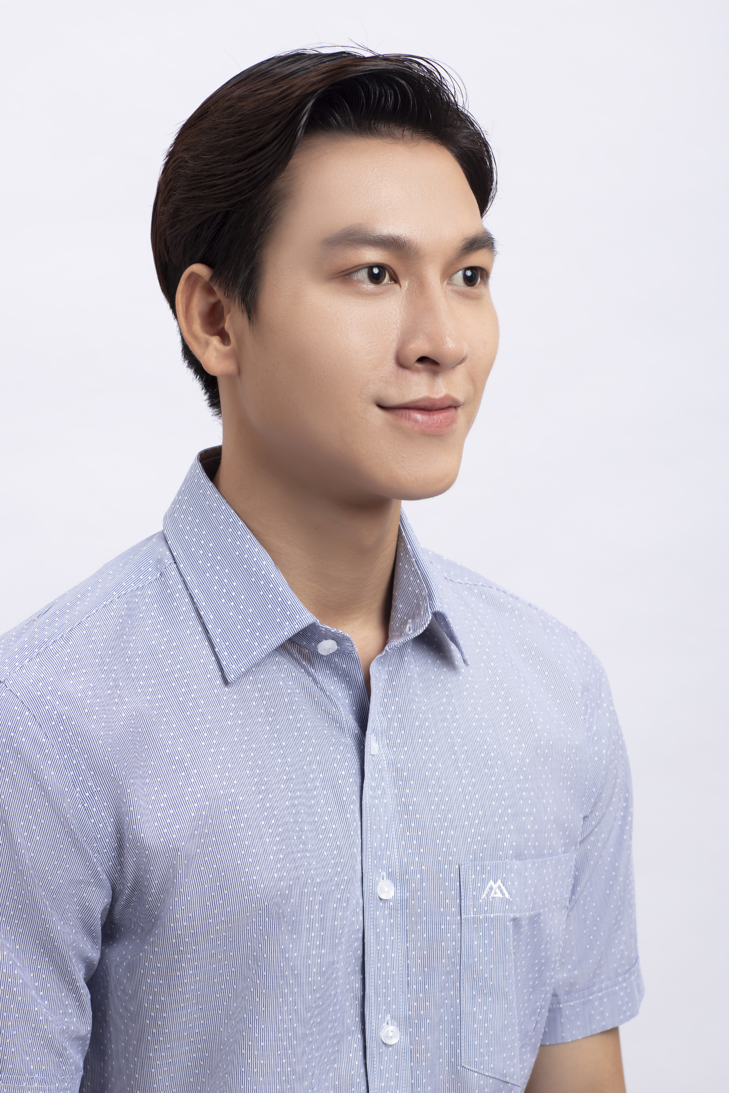 Áo sơ mi nam ngắn tay regular