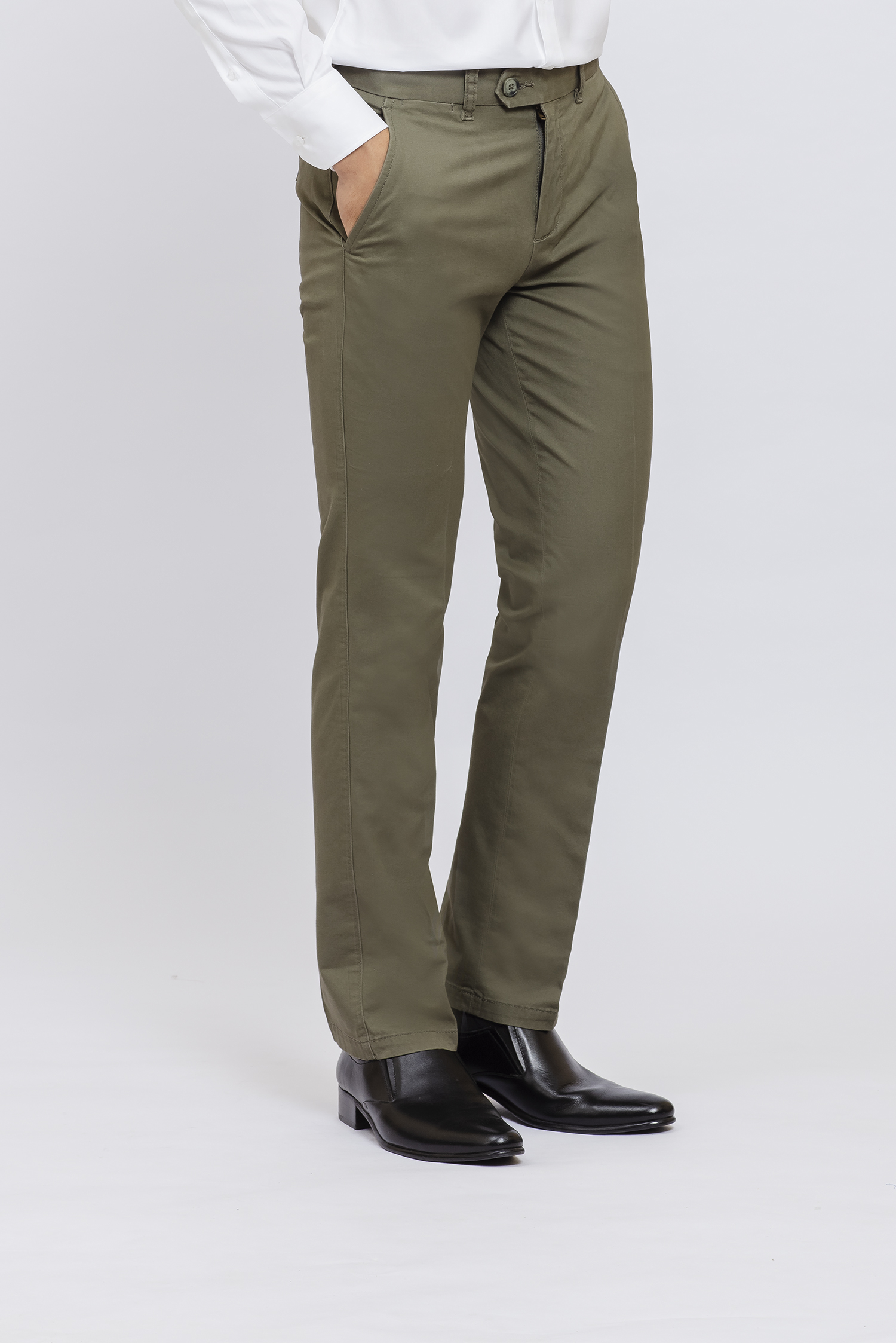 Quần khaki nam slimfit màu xanh rêu