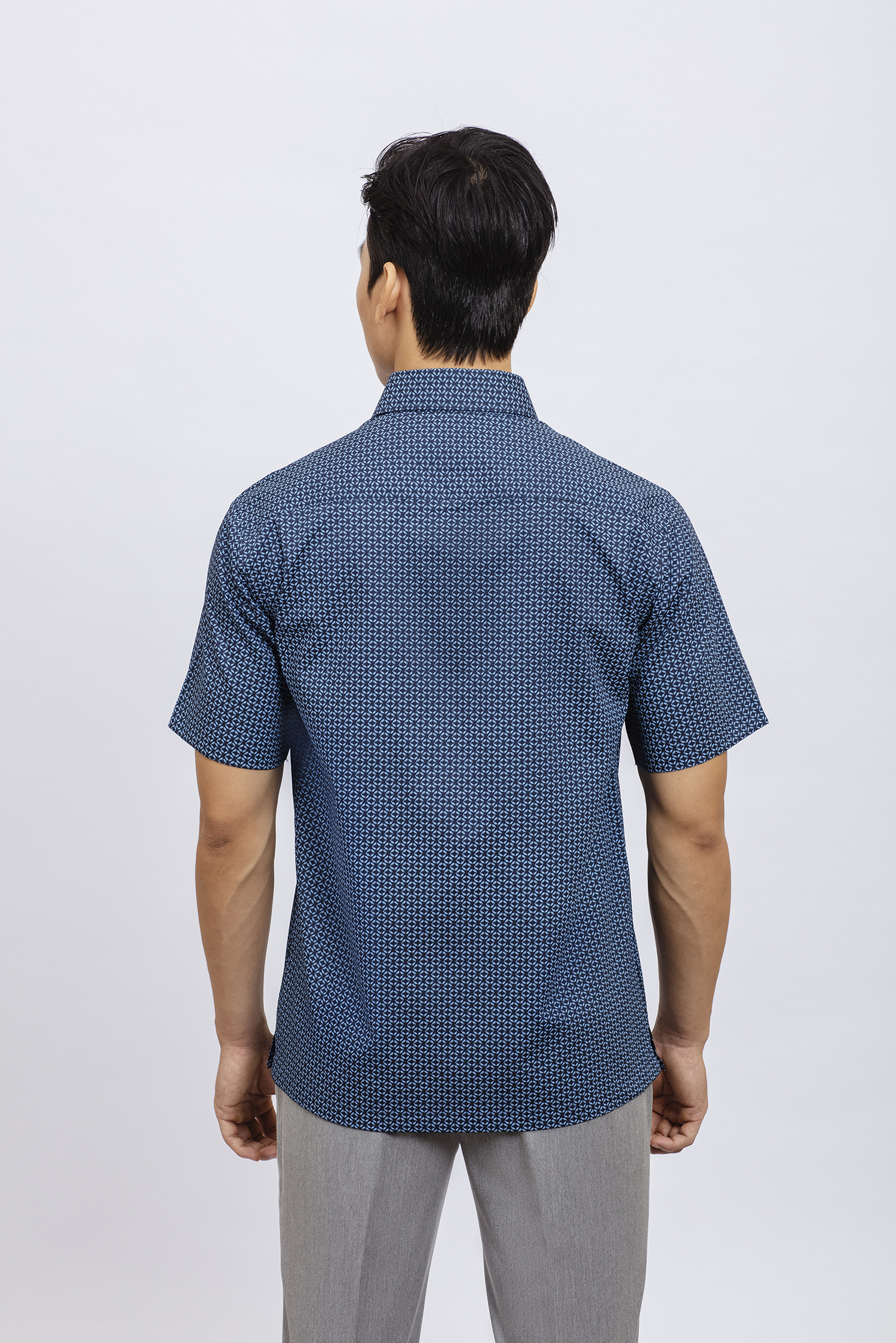 Sơ mi nam ngắn tay Casual xanh dương họa tiết vuông