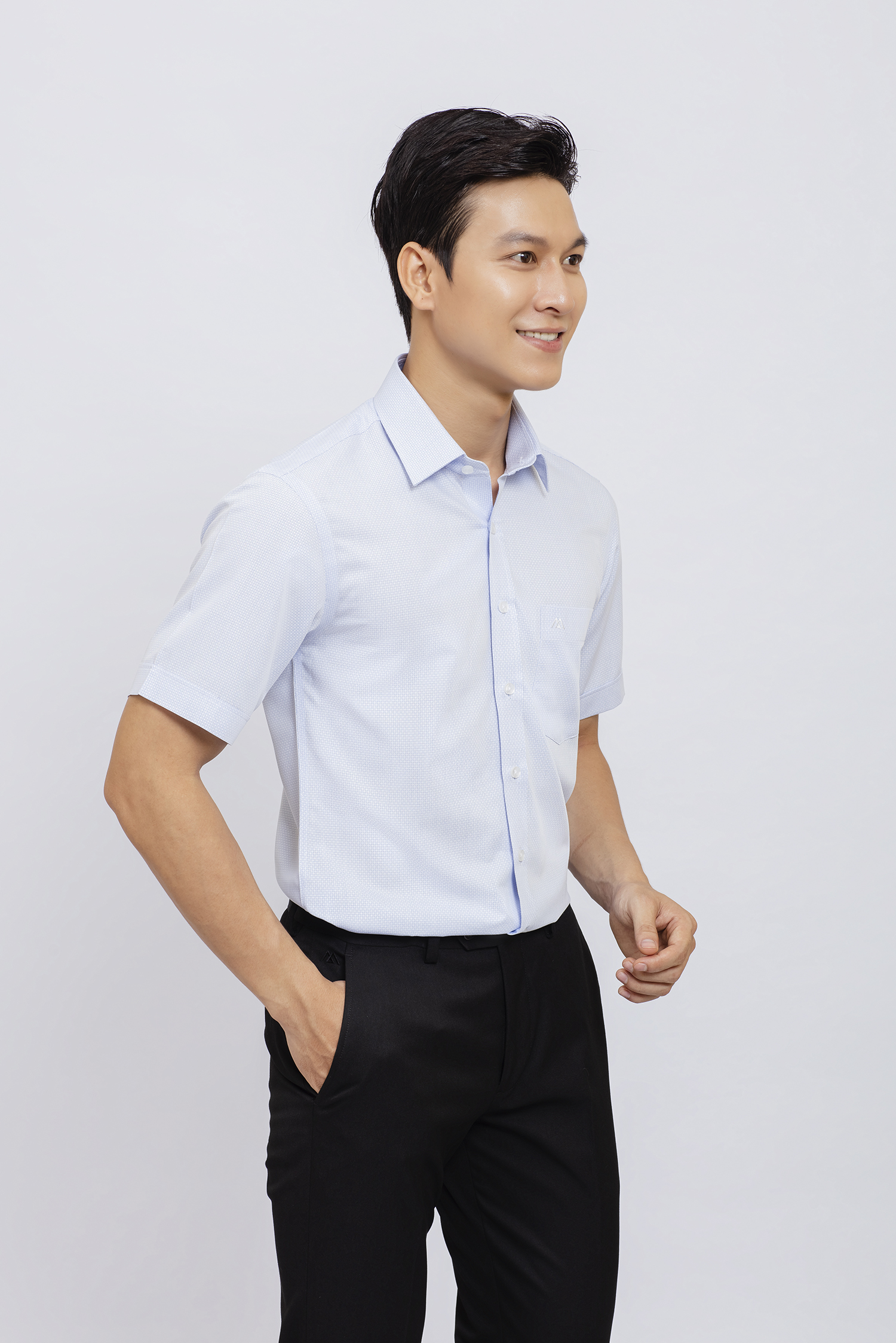 Sơ mi nam ngắn tay Slim Fit họa tiết xanh nhạt - HẾT HÀNG