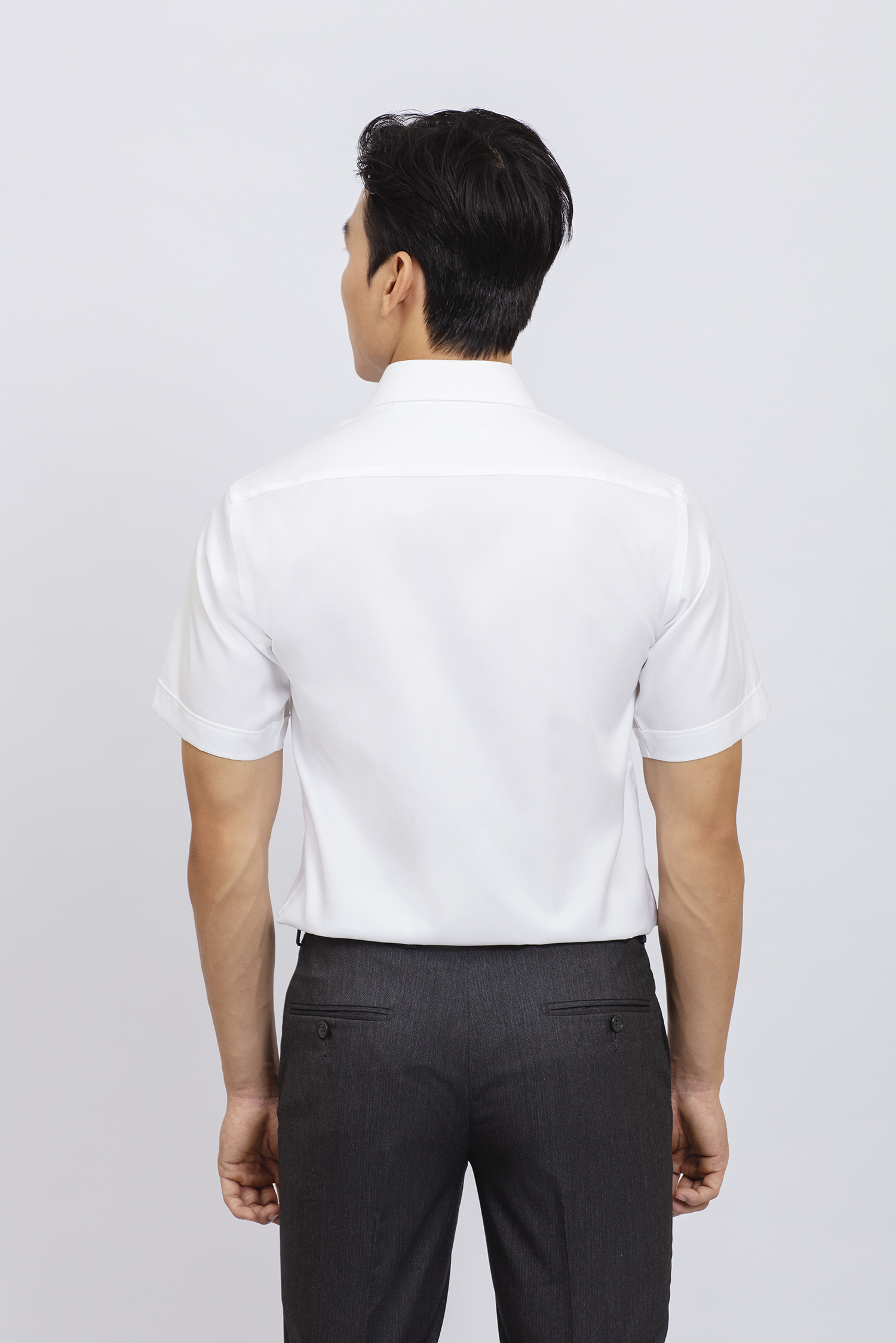 Sơ mi nam ngắn tay Slim Fit trắng trơn