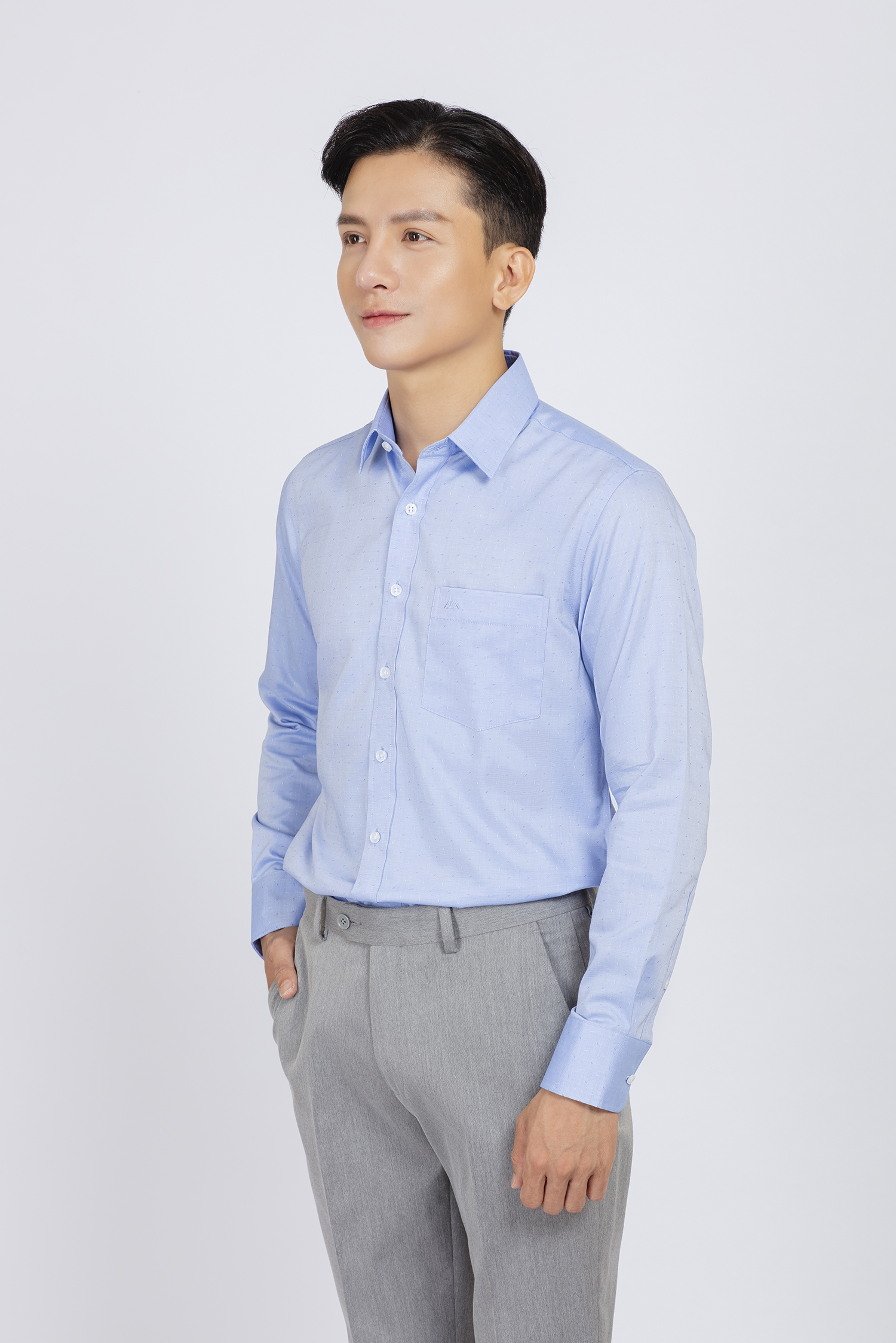 Sơ mi nam dài tay - Regular xanh nhạt điểm hoa văn - HẾT HÀNG