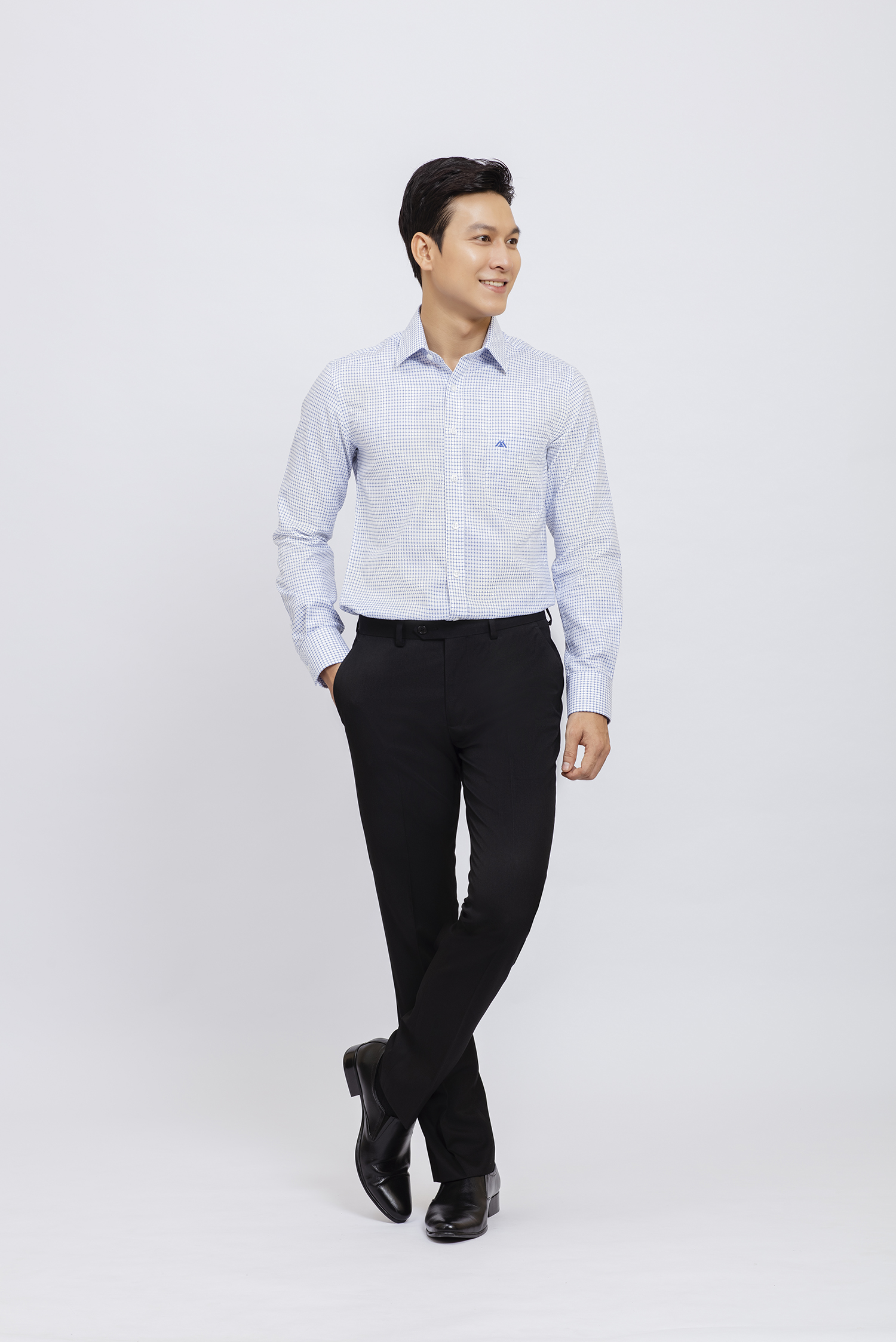 Quần tây nam Slimfit màu đen trơn - HẾT HÀNG