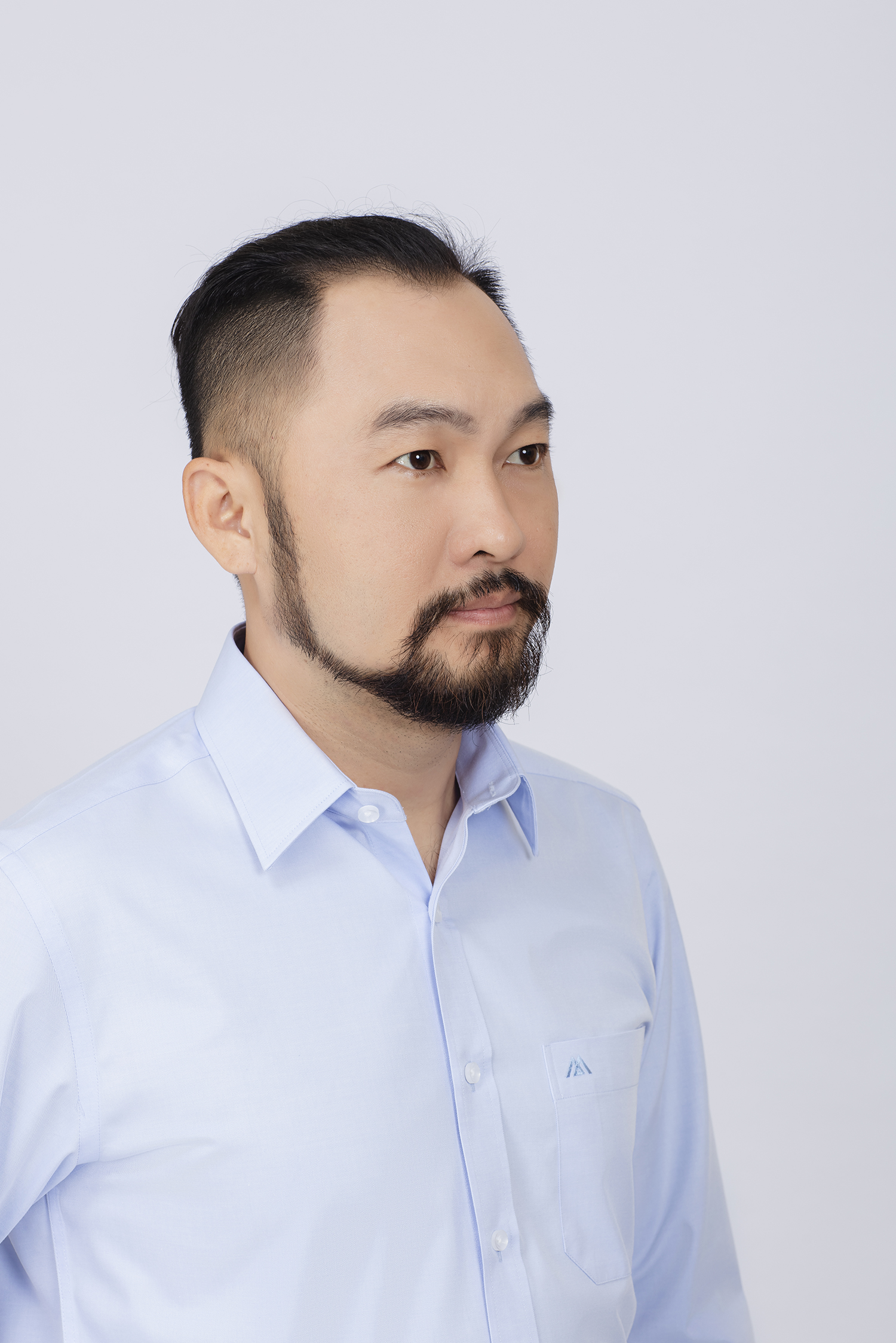 Sơ mi nam Dài tay - Classic- Xanh nhạt Trơn