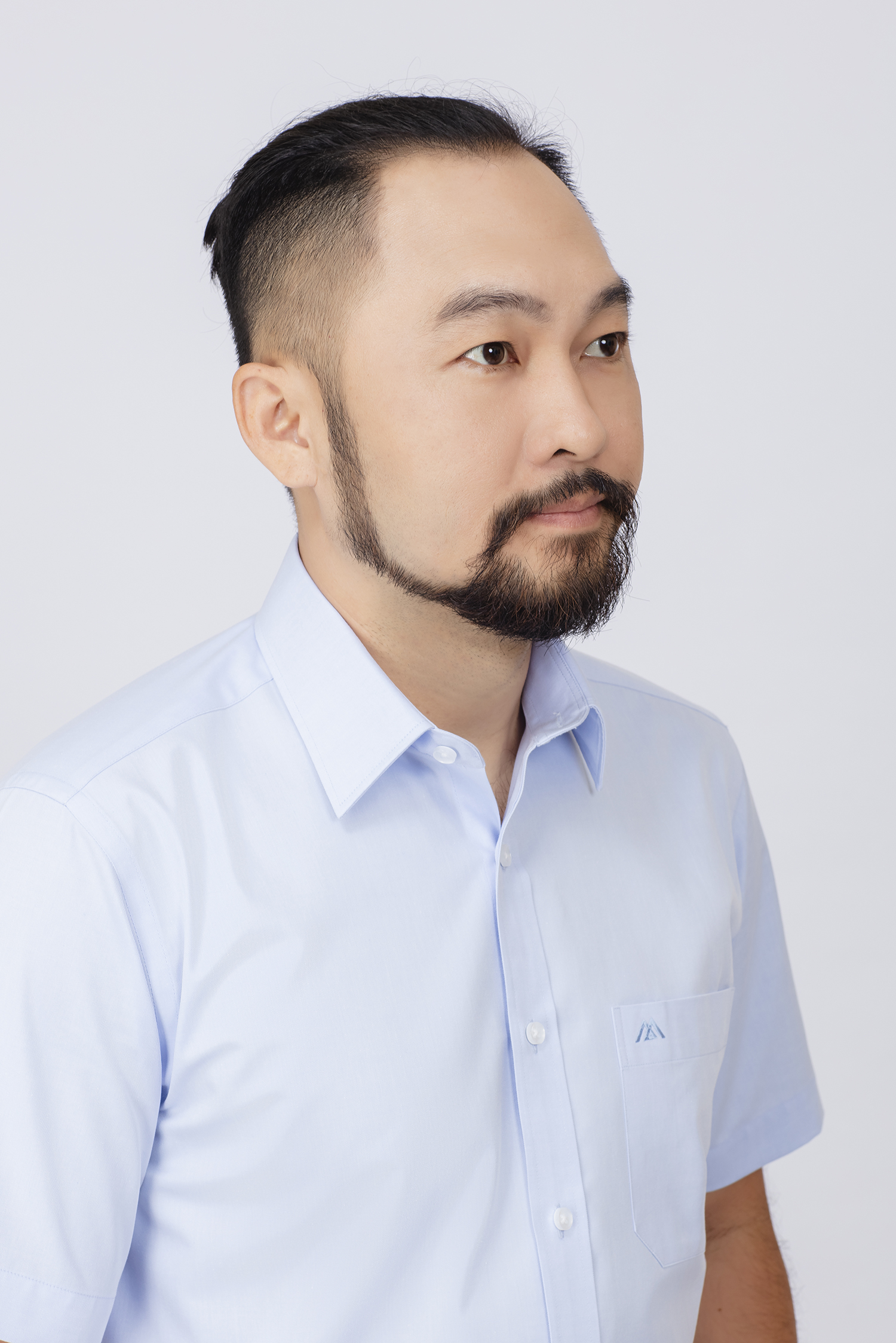 Sơ mi nam ngắn tay - Classic- Xanh nhạt Trơn 