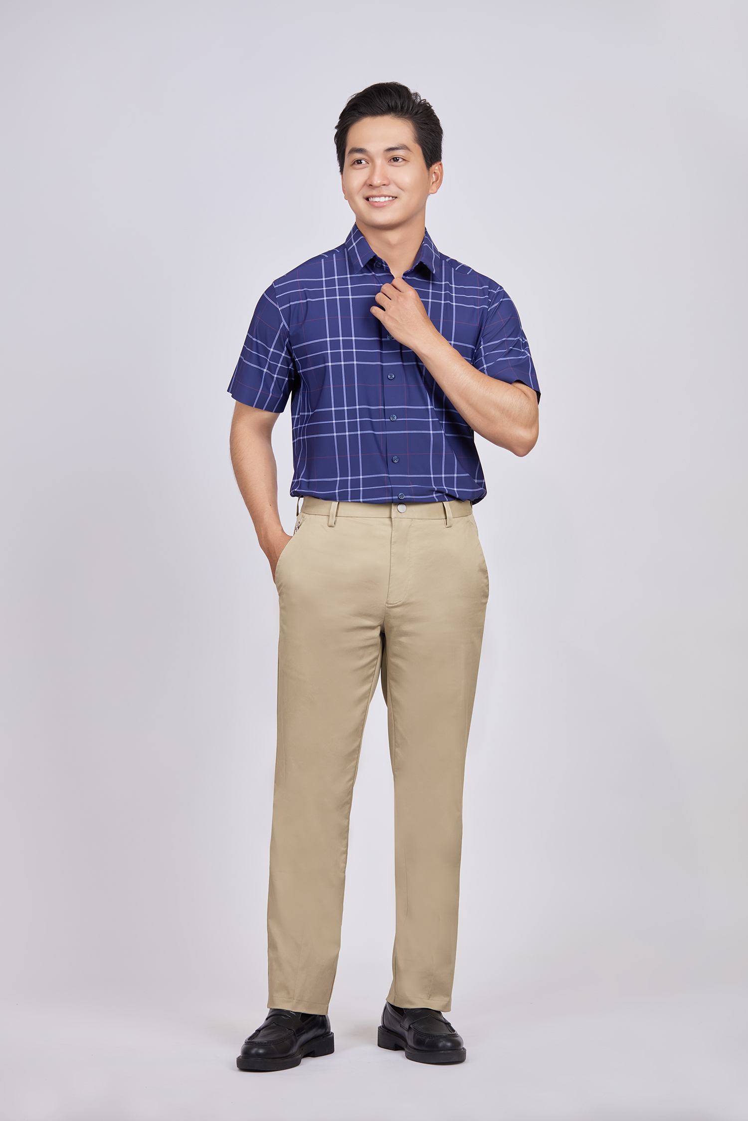 Quần kaki nam không ly - màu kem