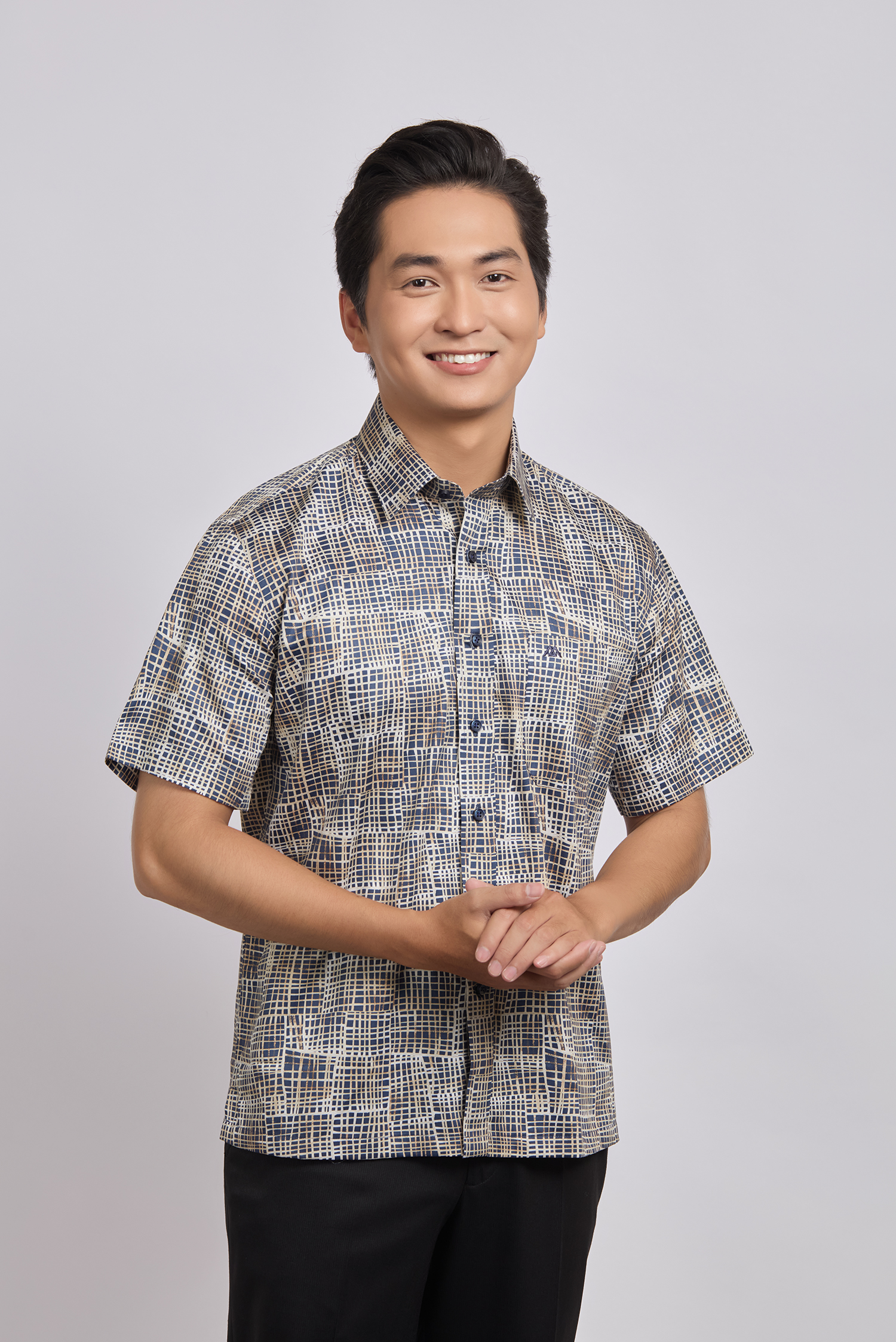 Sơ mi nam ngắn tay Casual - vạt ngang